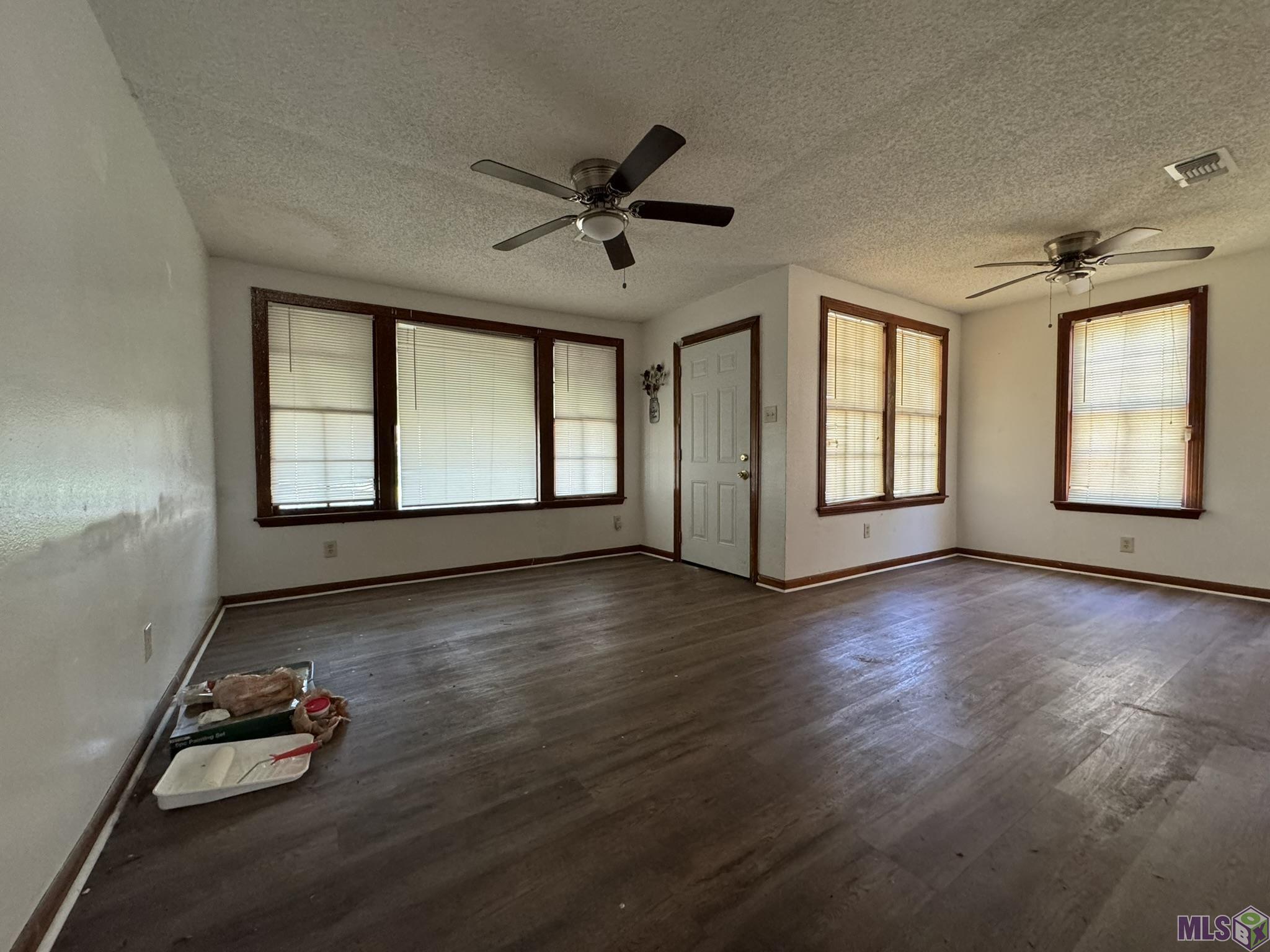 1974 RHODES AVE, Baton Rouge, LA 70802