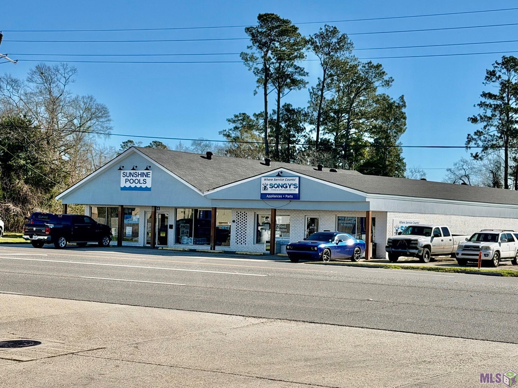 714 SW FLORIDA AVE, Denham Springs, LA 70726