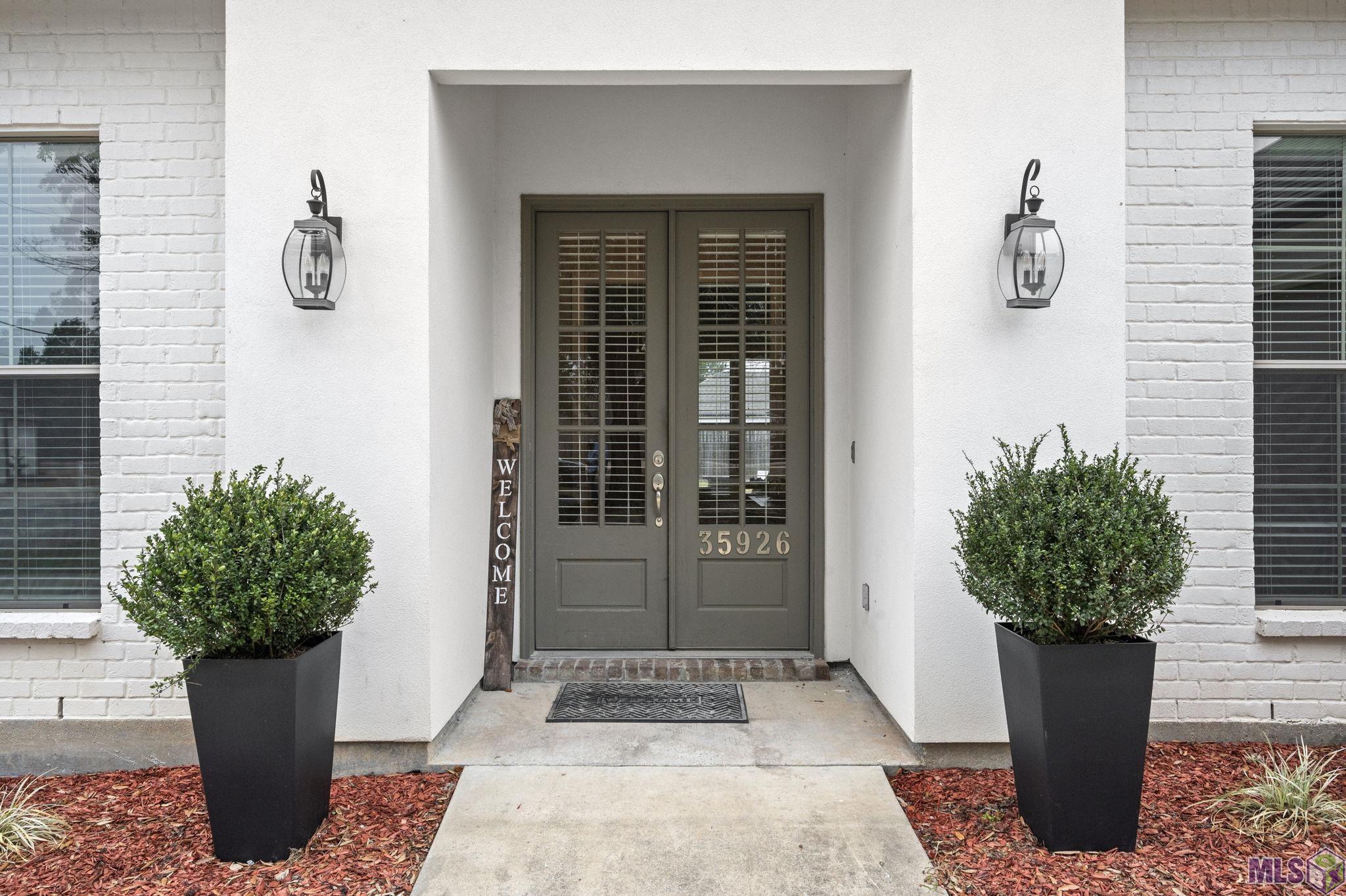 35926 CANE MARKET RD, Denham Springs, LA 70706