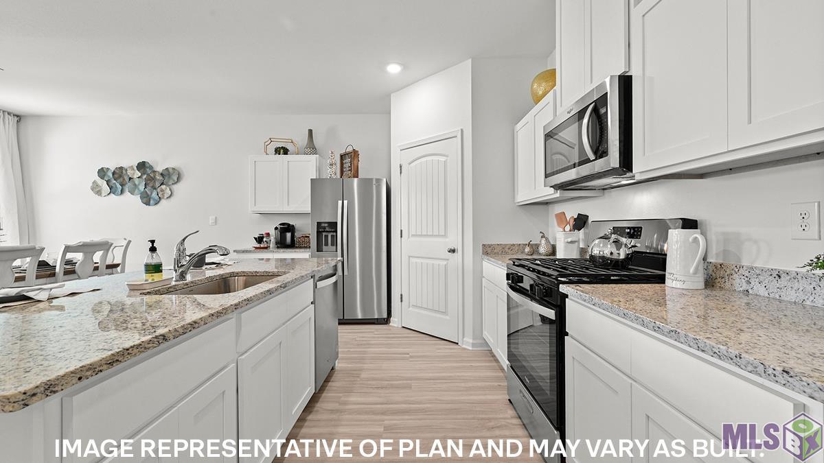 7012 Brook Hollow Drive, Zachary, LA 70791