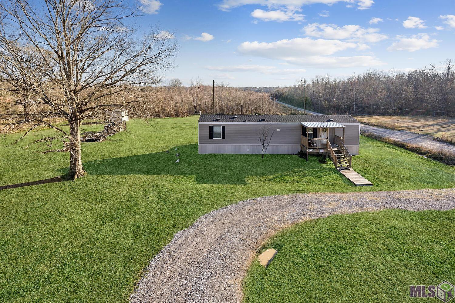 7970 LOWER ZACHARY RD, Zachary, LA 70791