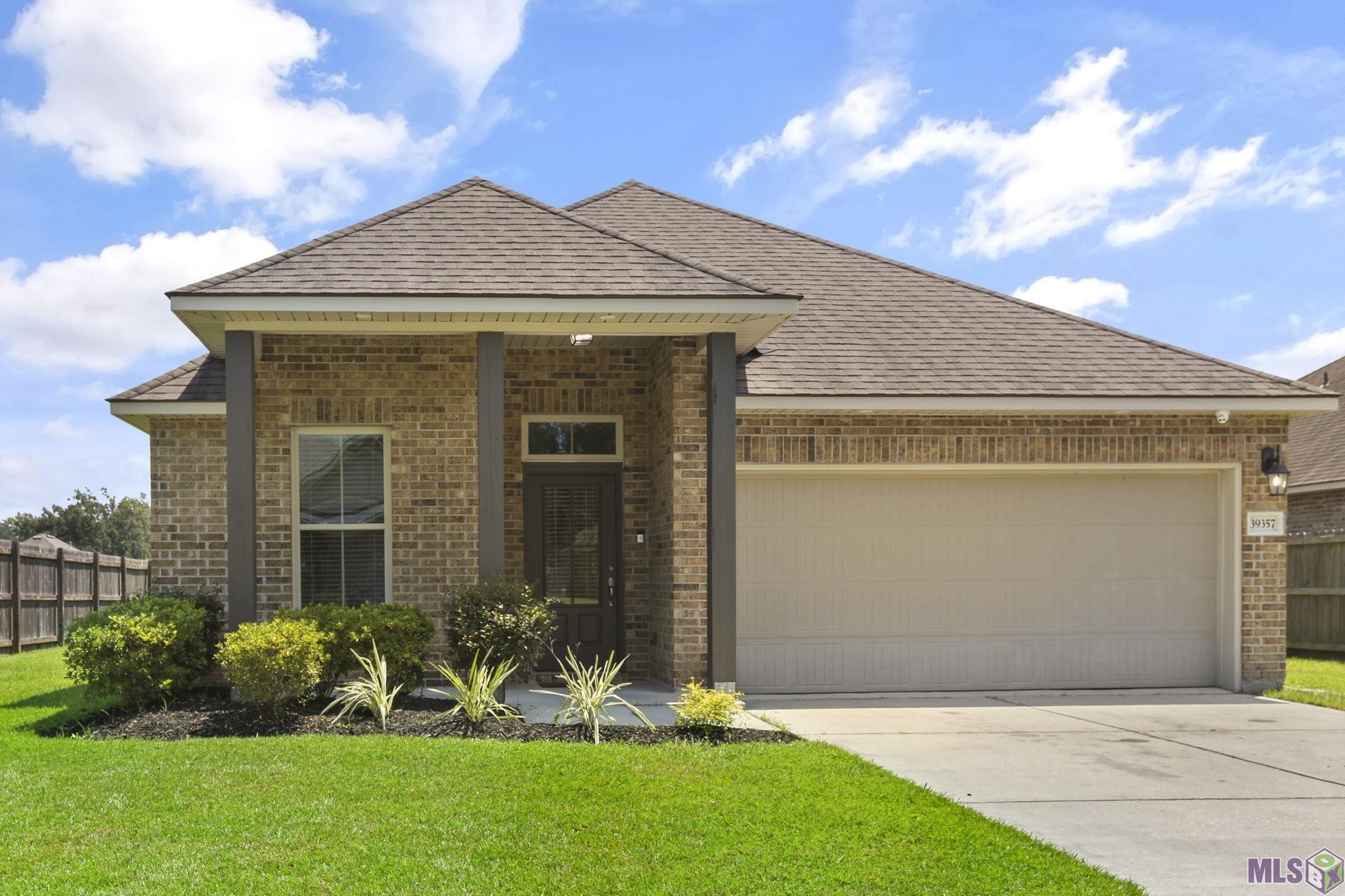 39357 LEGACY LAKE DR, Gonzales, LA 70737