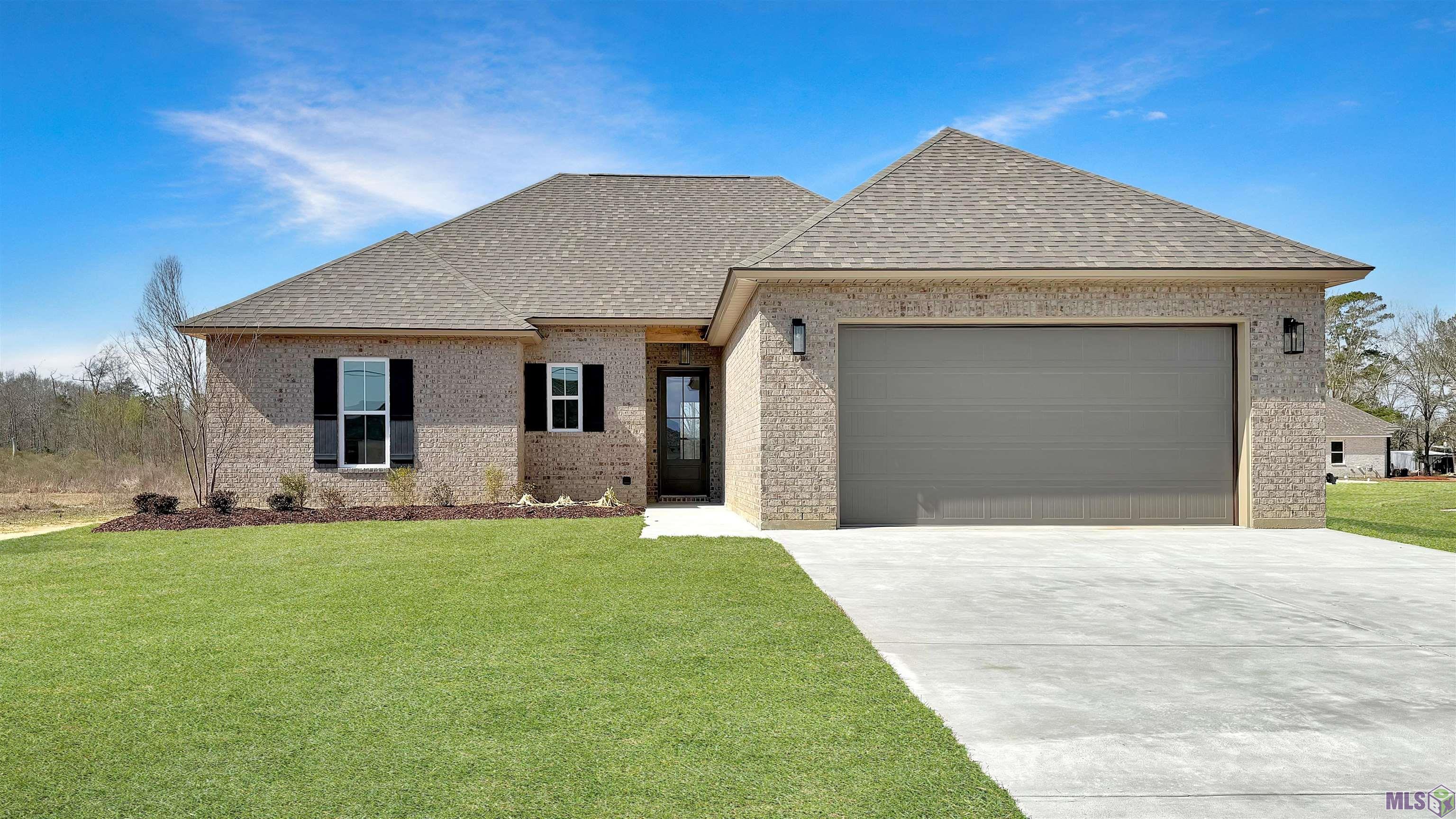 31497 DUNN RD, Denham Springs, LA 70726