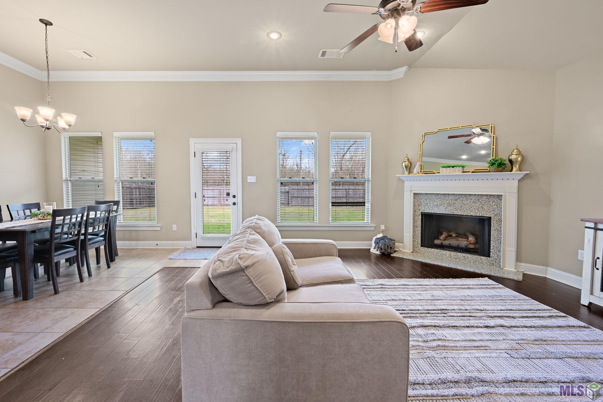 17475 WATERLOO DR, Baton Rouge, LA 70817