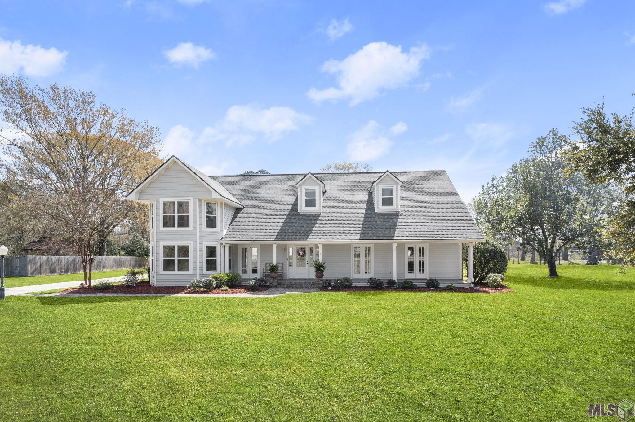 8214 BELLE HELENE DR, Denham Springs, LA 70726