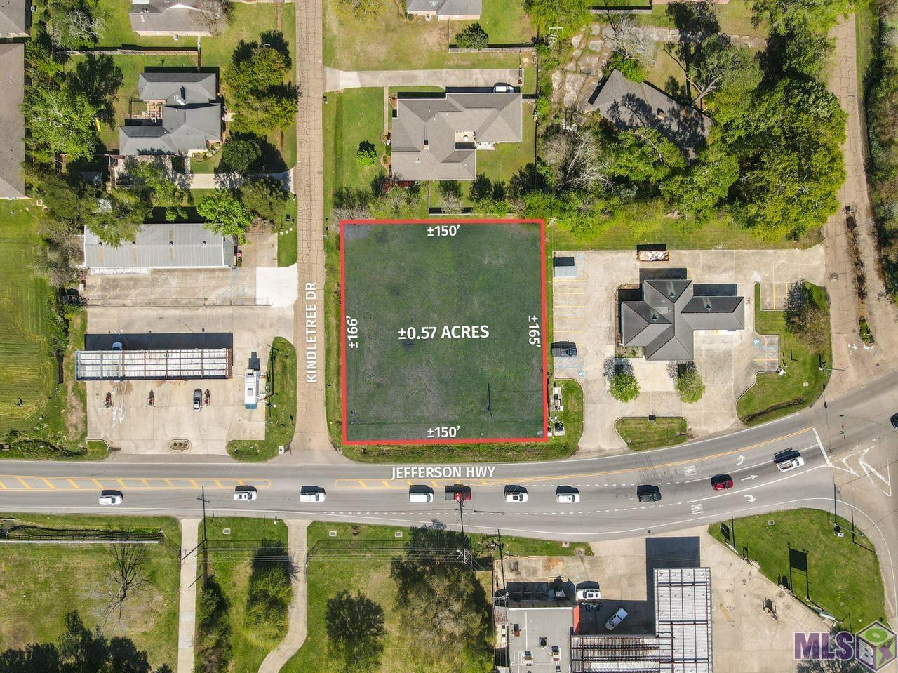 16935 OLD JEFFERSON, Baton Rouge, LA 70817