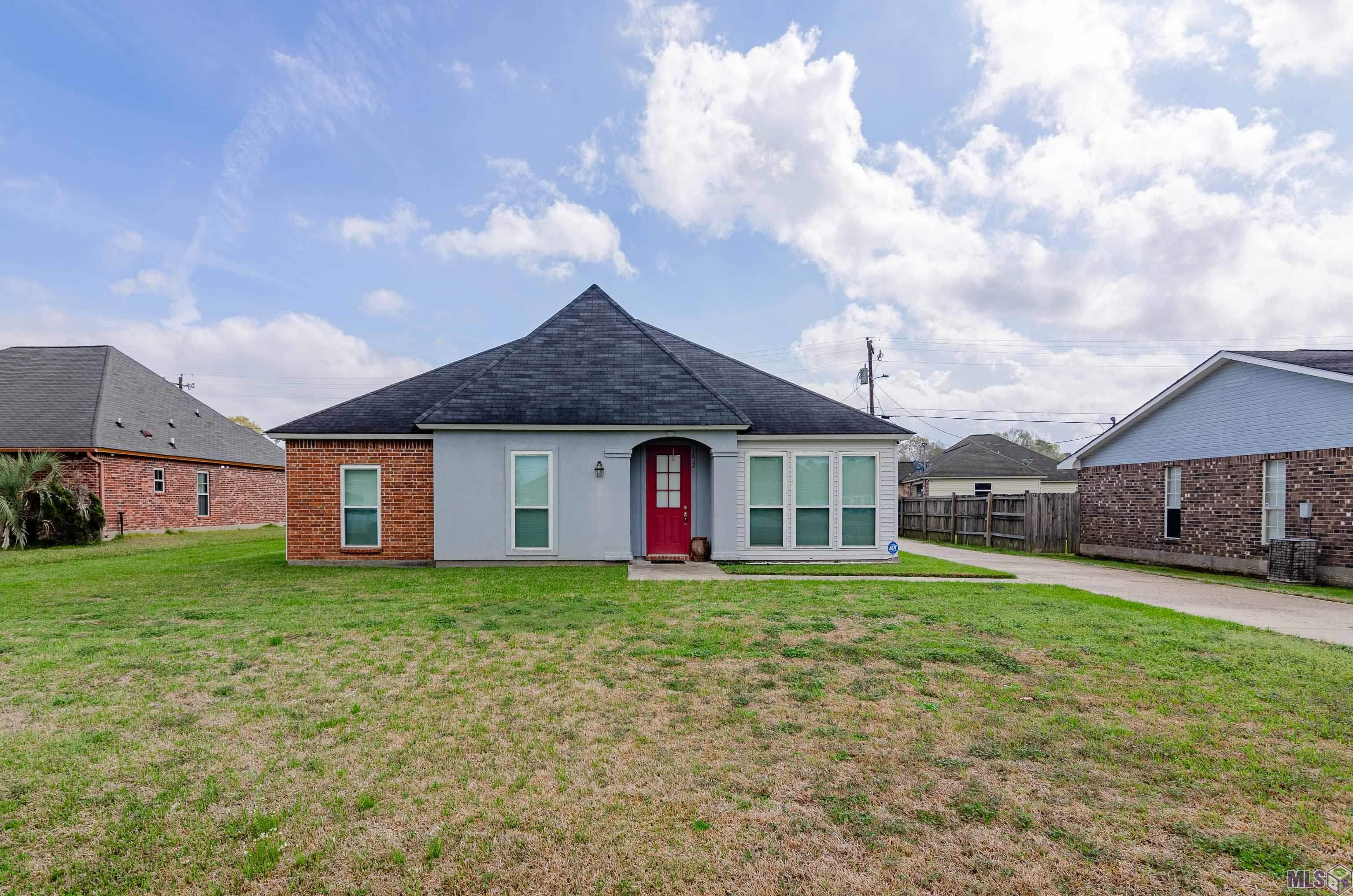 18128 JUDITH DR, Zachary, LA 70791