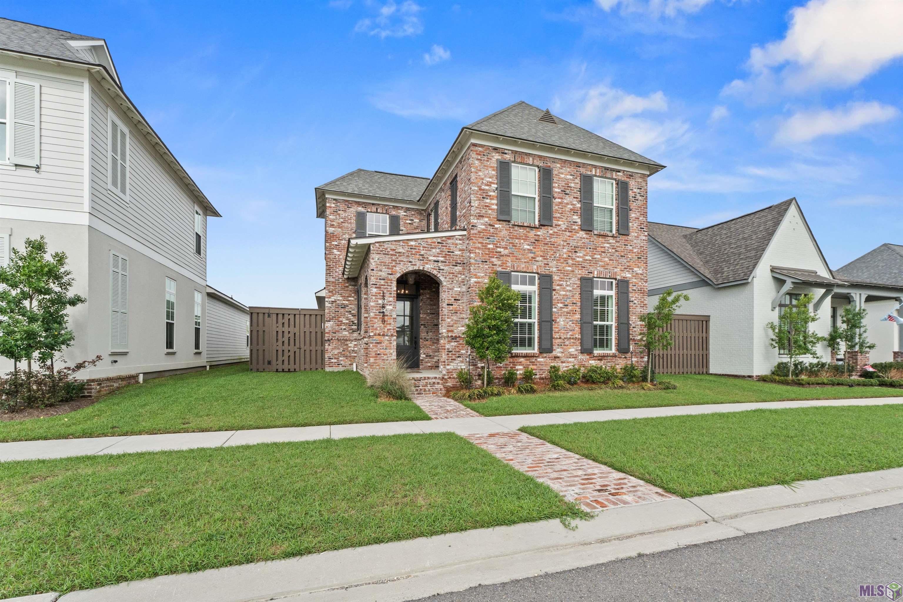 13820 WOODY CREEK DR, Baton Rouge, LA 70810