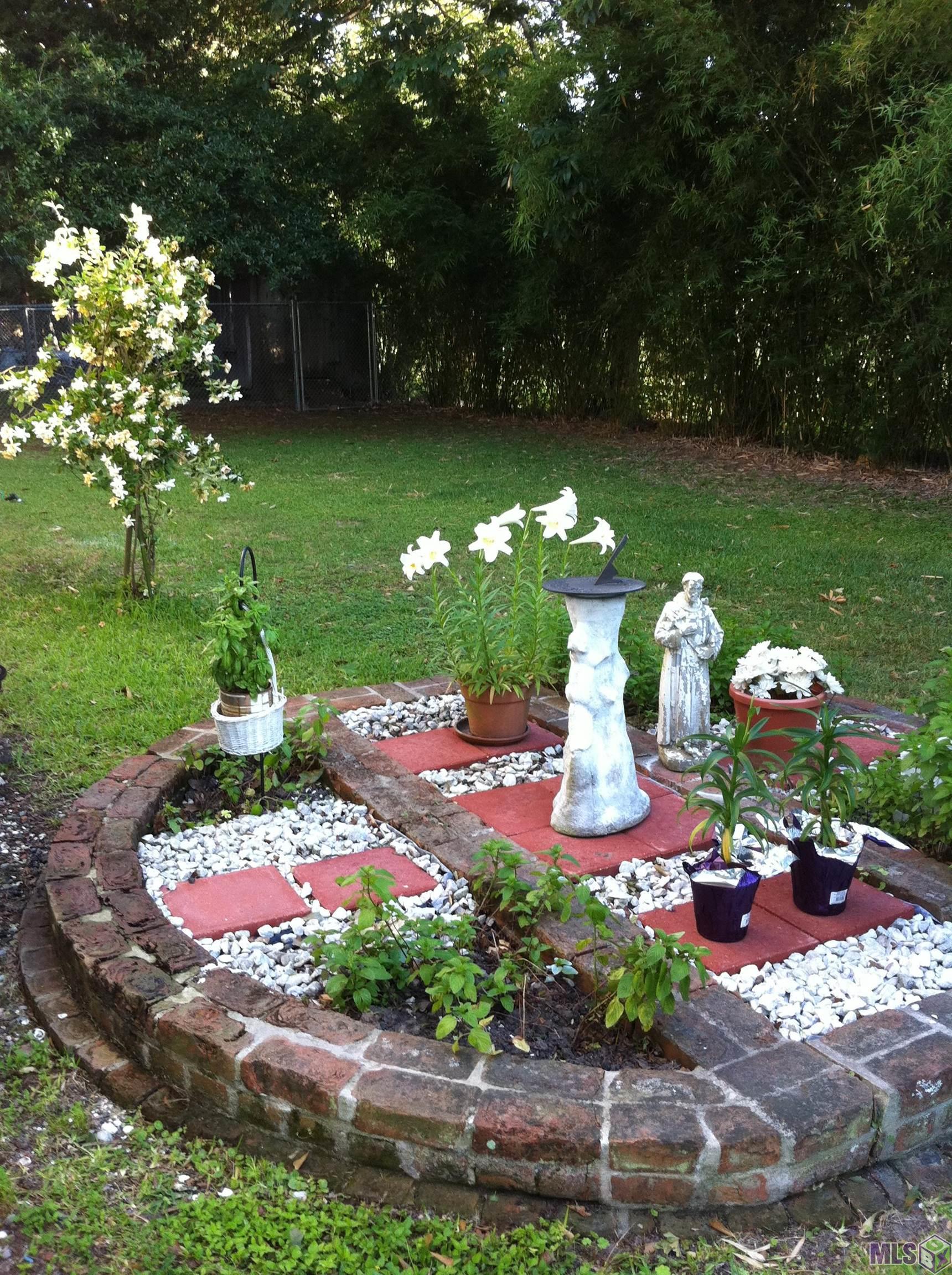 Photo 31