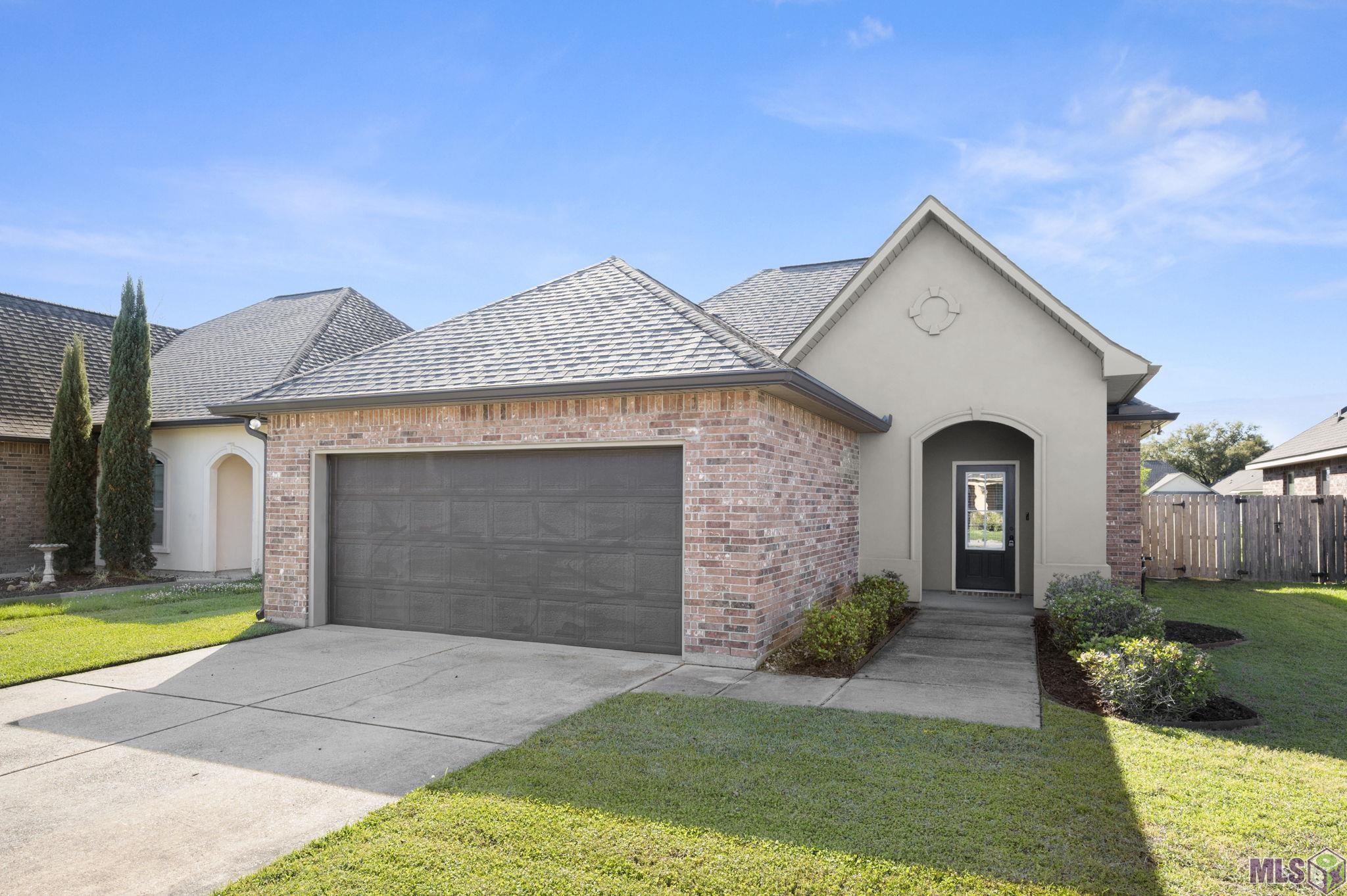 4939 SWEET BIRCH DR, Baton Rouge, LA 70816