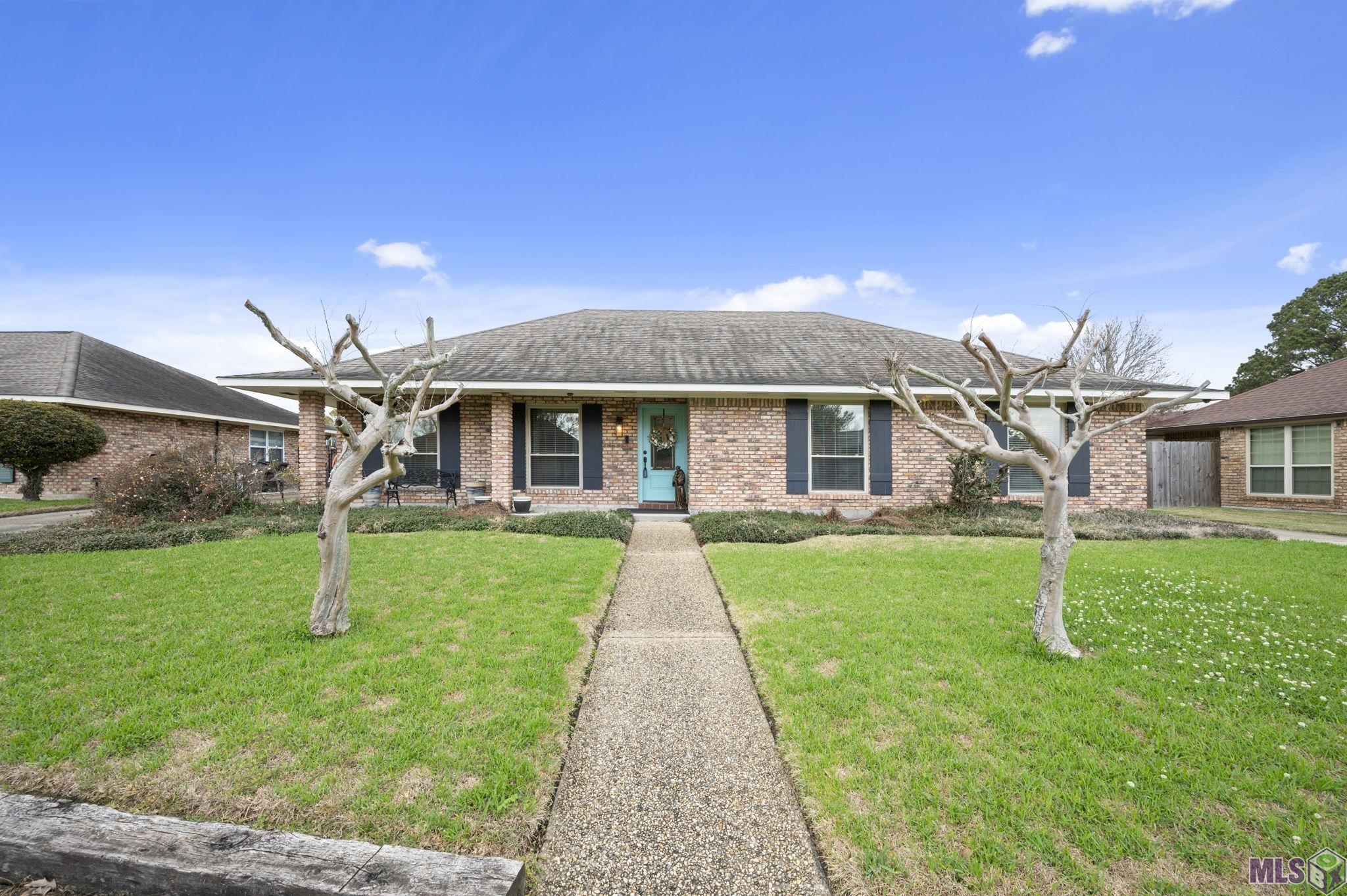 4920 WOODLYN DR, Baton Rouge, LA 70816