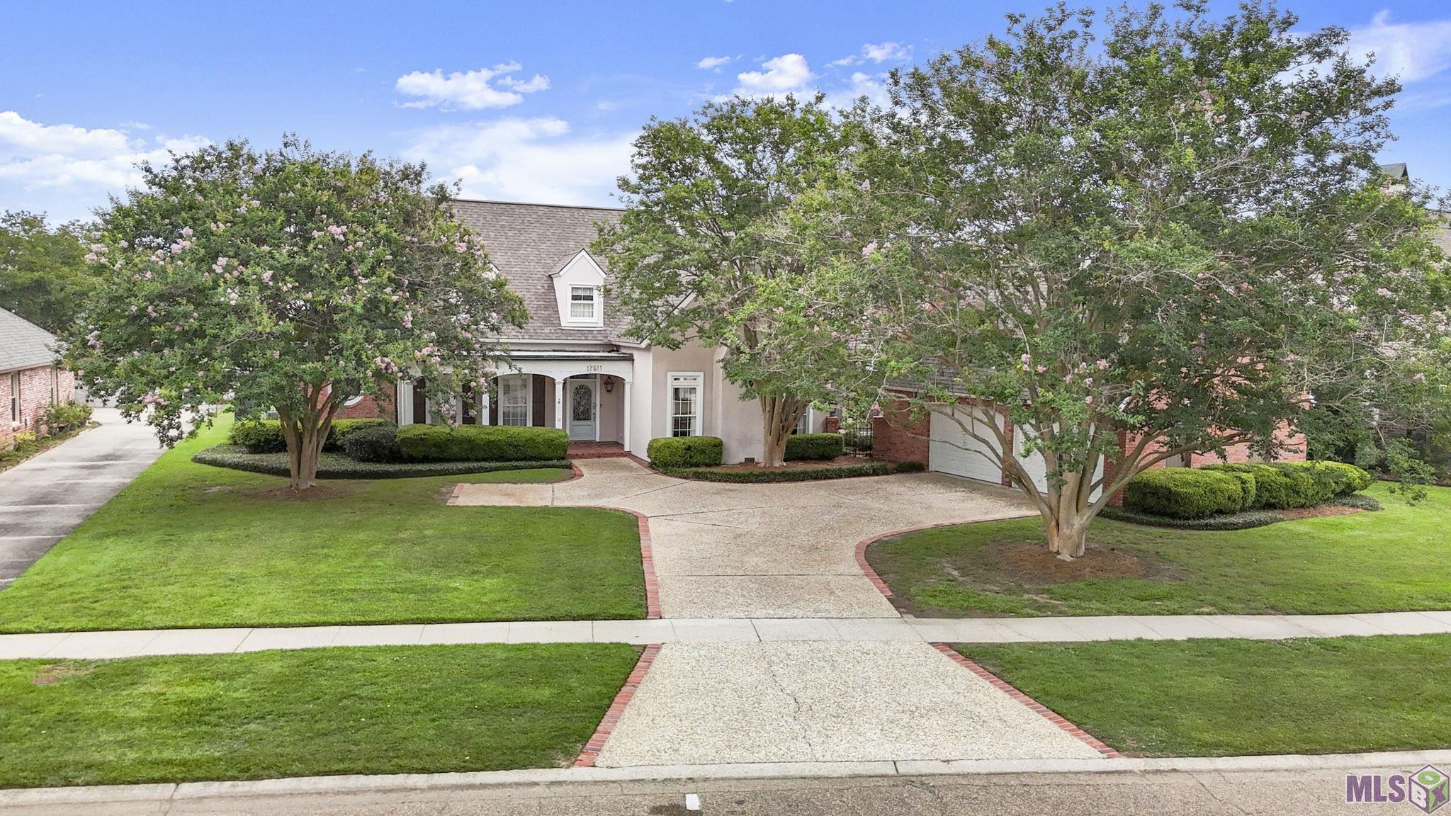 12511 S LAKE SHERWOOD AVE, Baton Rouge, LA 70816