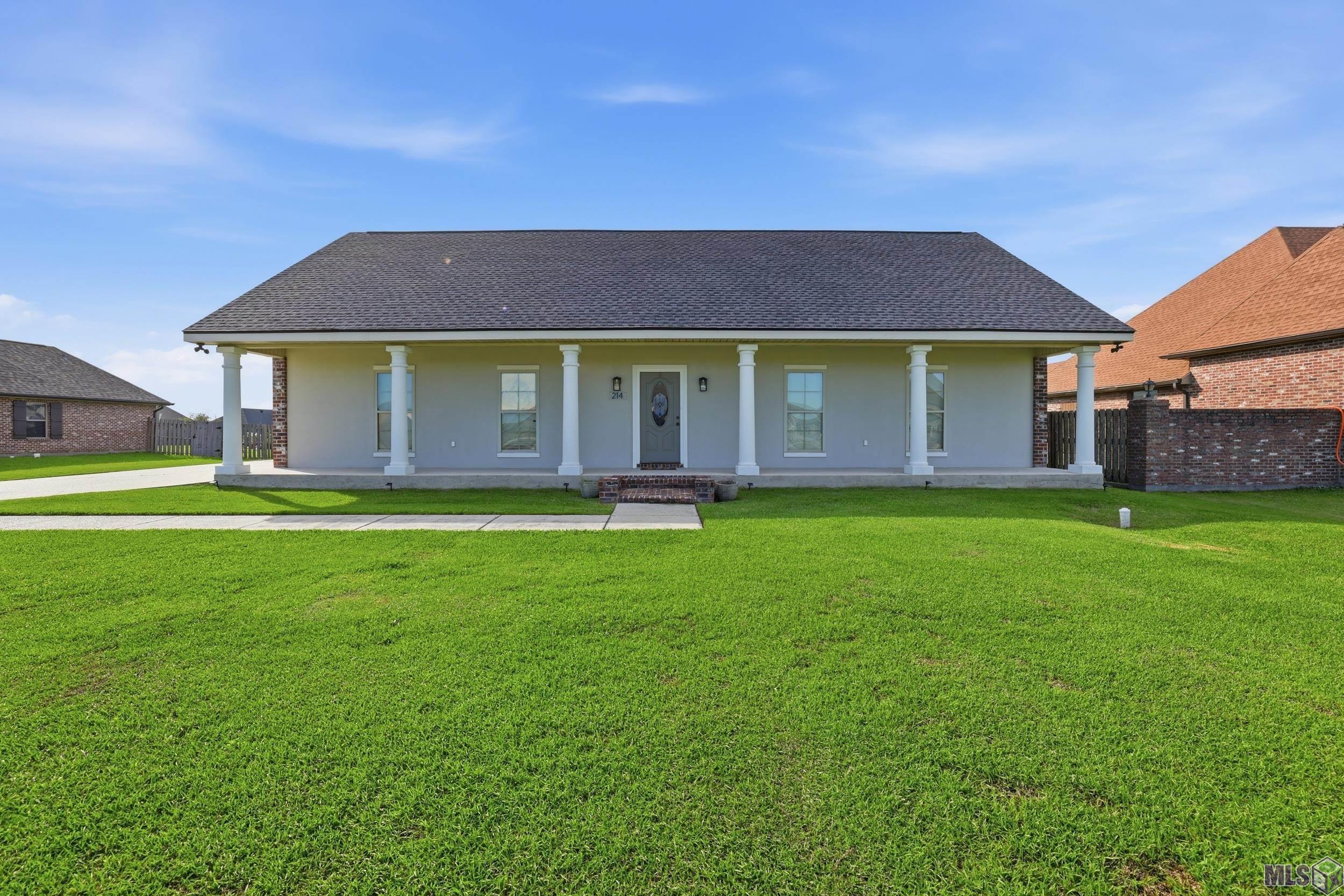 214 Exeter Run, Houma, LA 70360