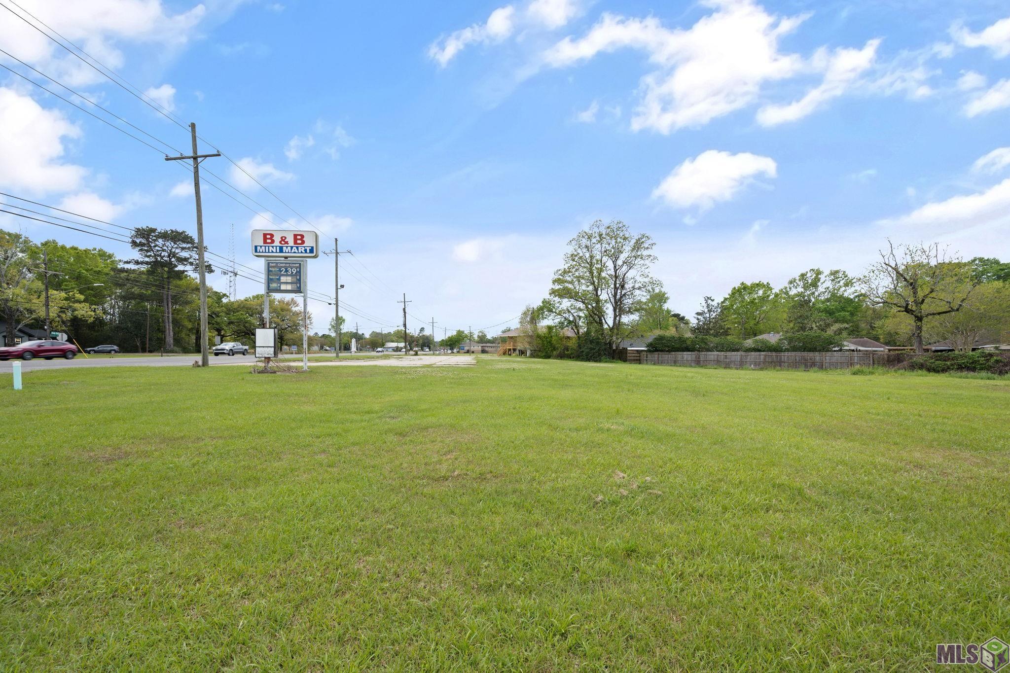 1419 Florida Avenue SW, Denham Springs, LA 70726