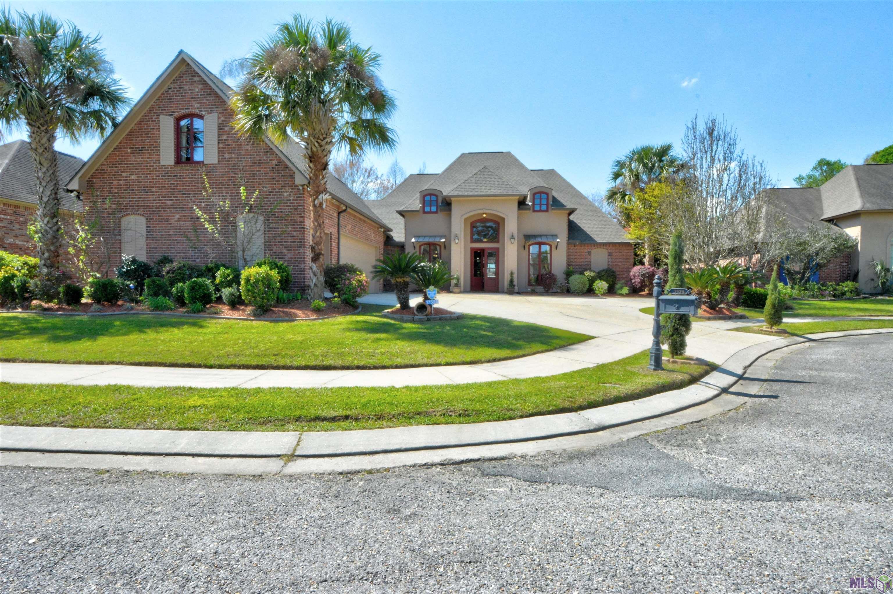 17524 W PURPLE MARTIN CT, Baton Rouge, LA 70816