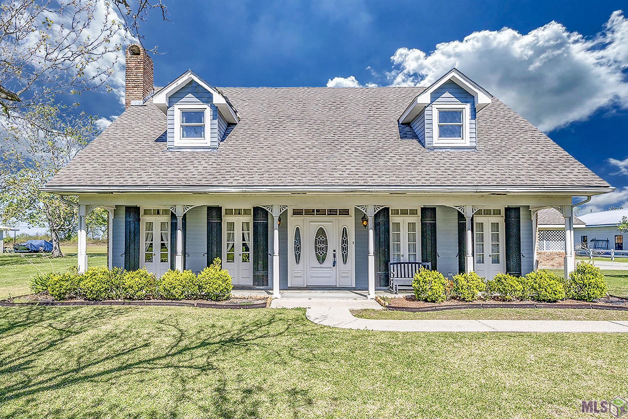 104 TALBOT DR, Houma, LA 70360