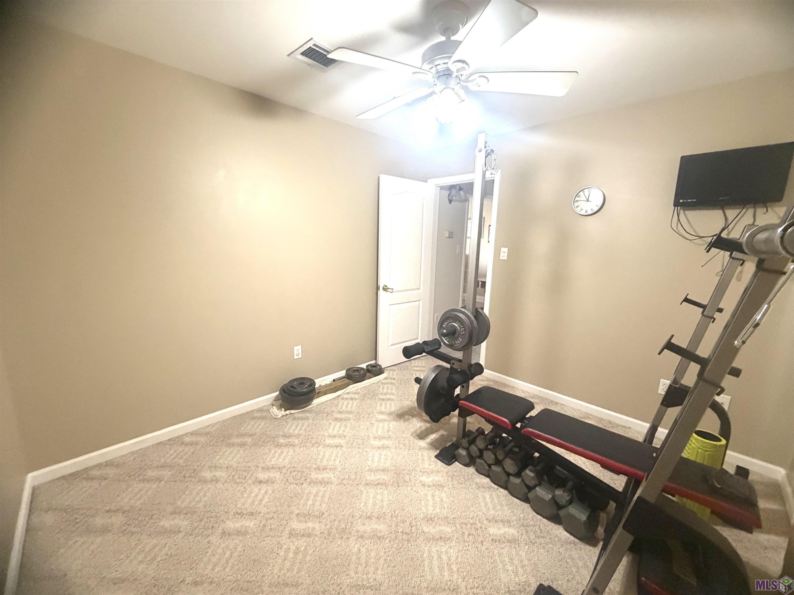 Photo 34