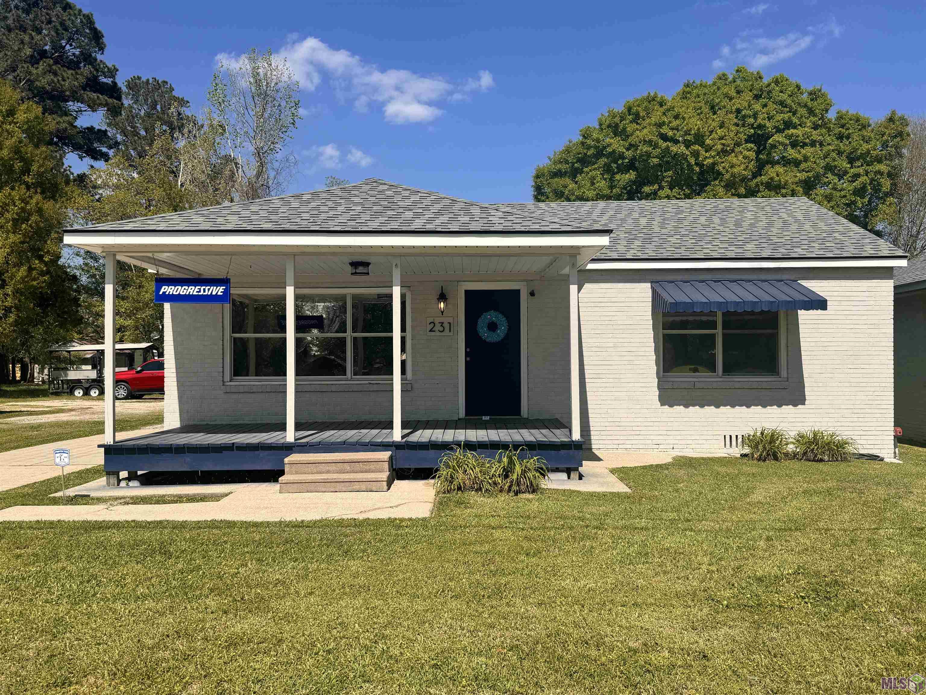 231 CAPITAL ST, Denham Springs, LA 70726