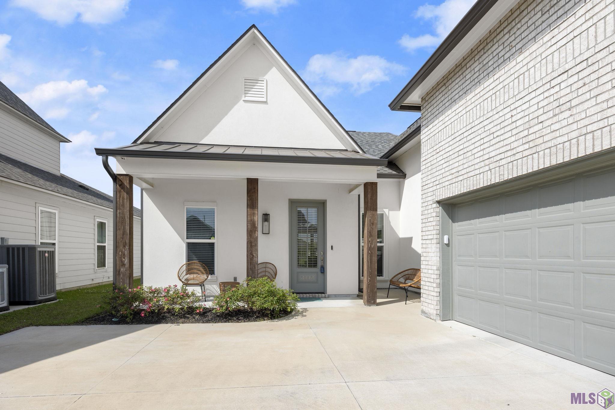 3143 CANEWOOD LN, Baton Rouge, LA 70810