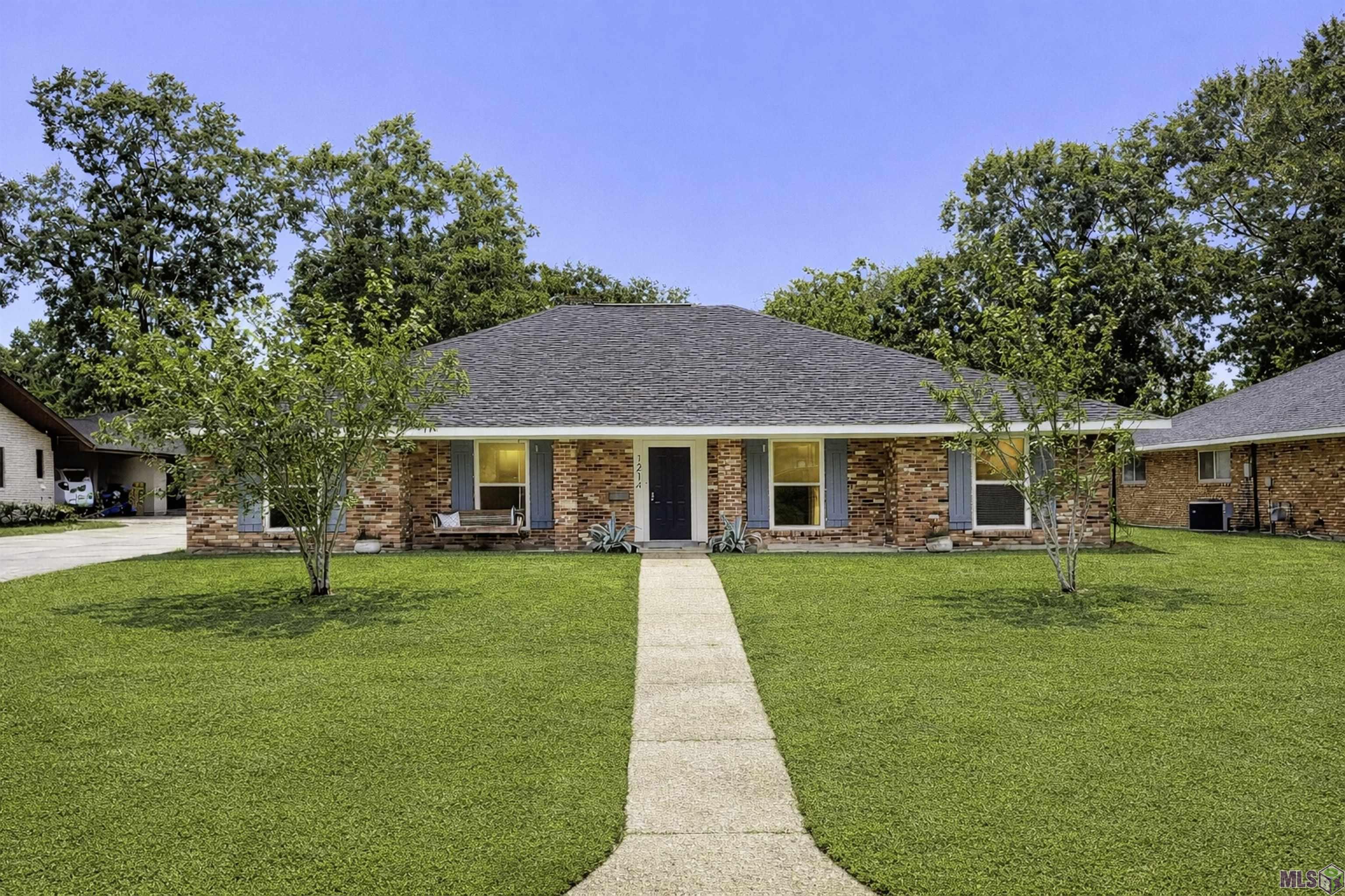 1214 AURORA PL, Baton Rouge, LA 70806