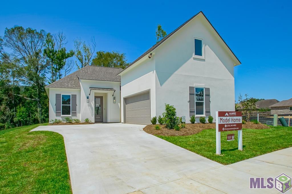 7048 GARDEN HILL DR, Baton Rouge, LA 70817