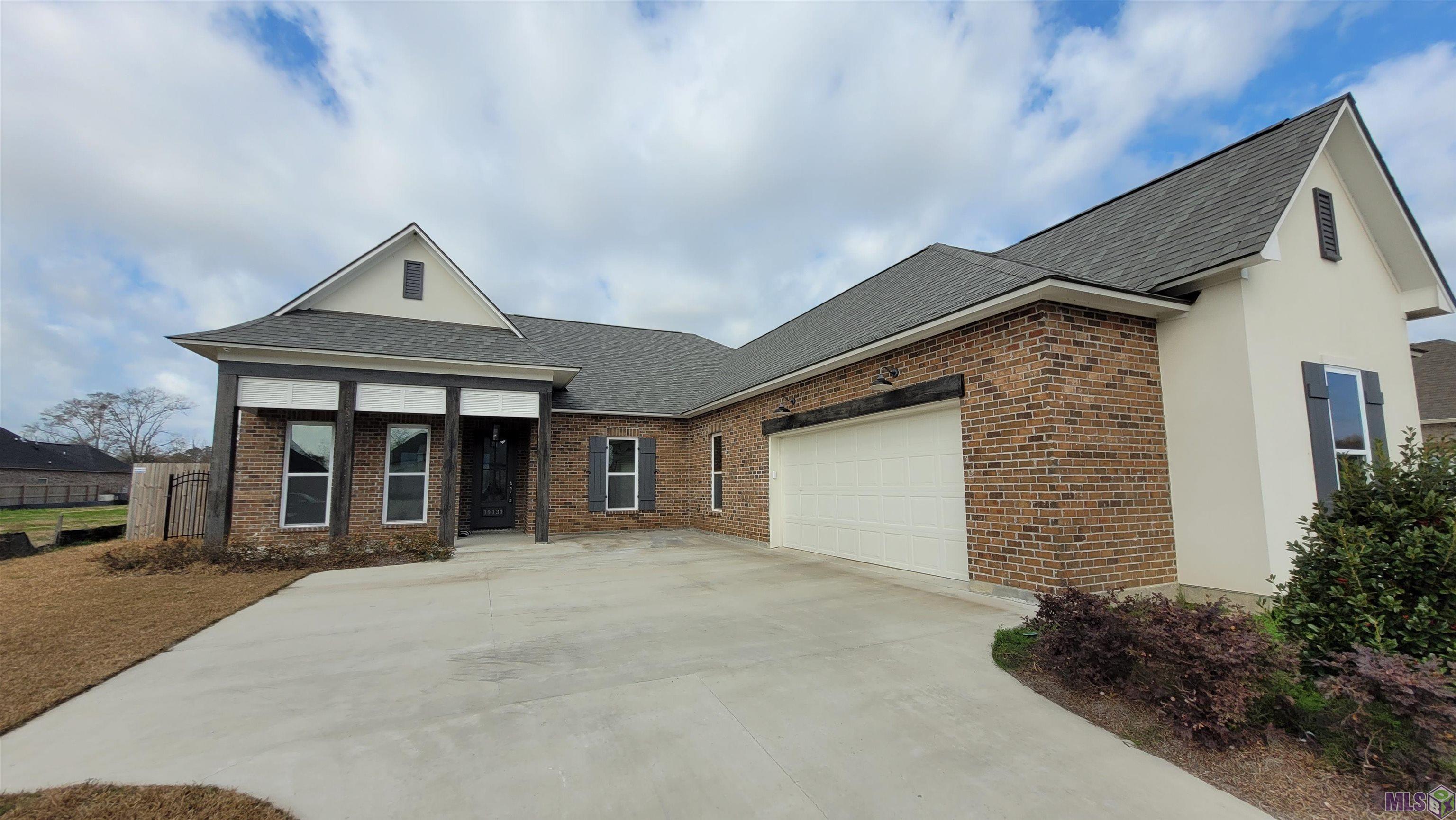 10130 OAK COLONY BLVD, Baton Rouge, LA 70817