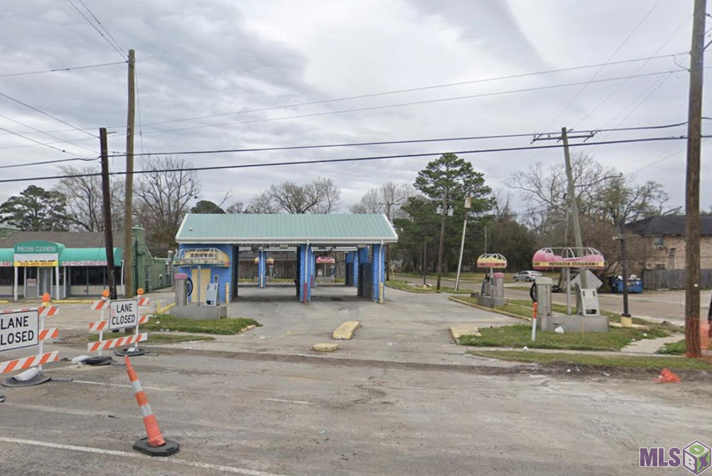 5004 PLANK RD, Baton Rouge, LA 70805