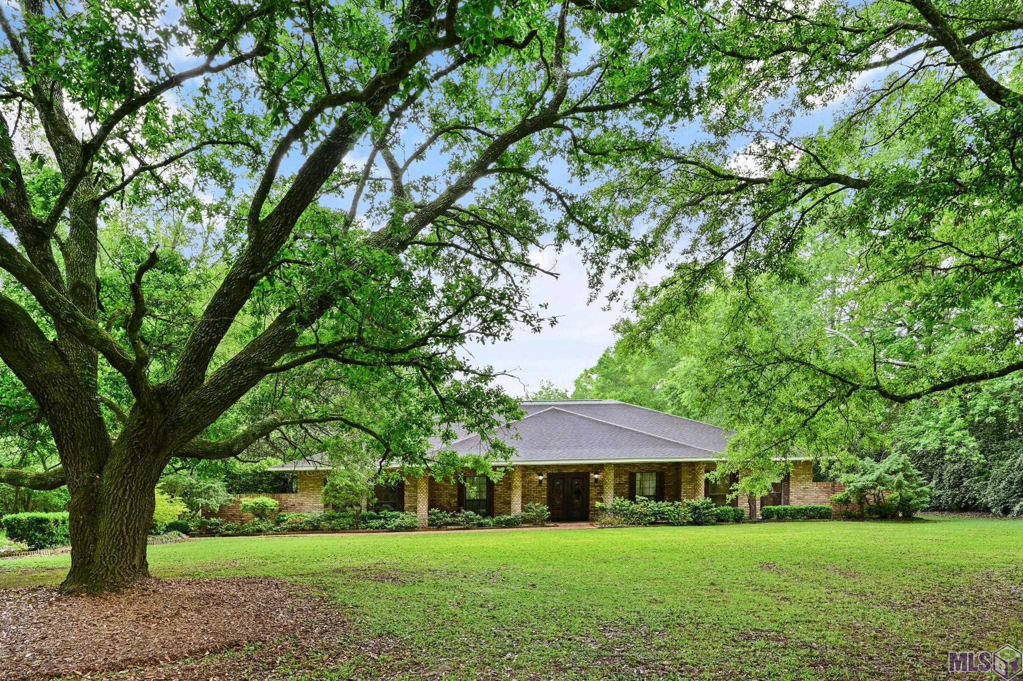 14220 PINEHURST AVE, Baton Rouge, LA 70817