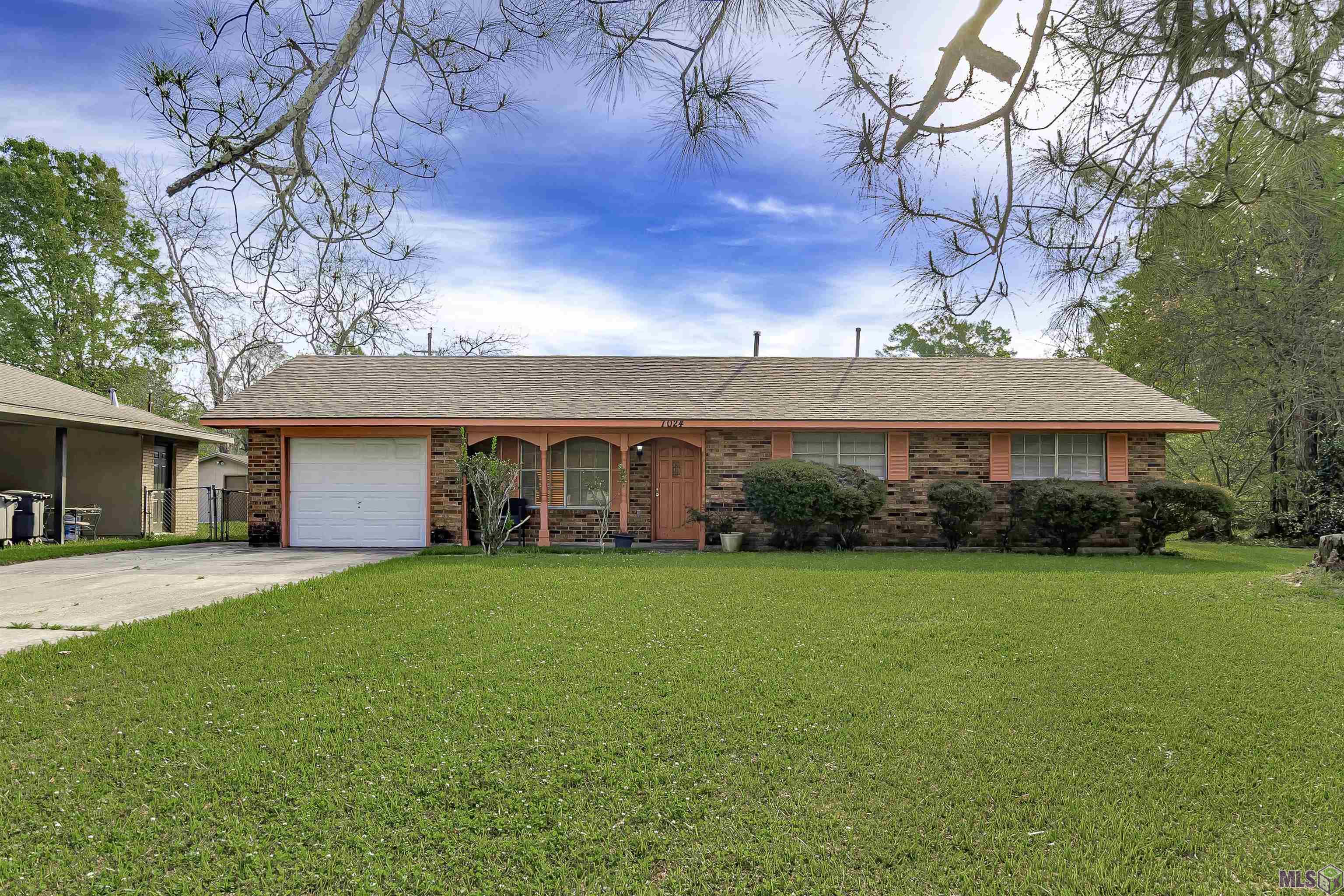 7024 ALBATROSS DR, Baton Rouge, LA 70811