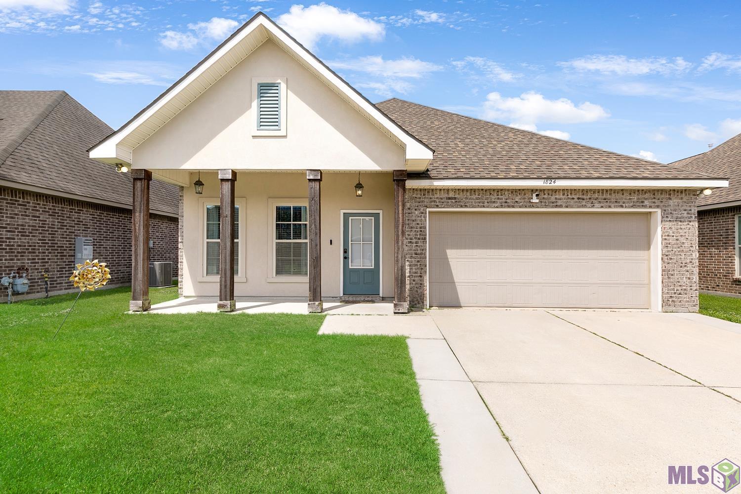 1824 MEADOW OAK DR, St. Gabriel, LA 70776