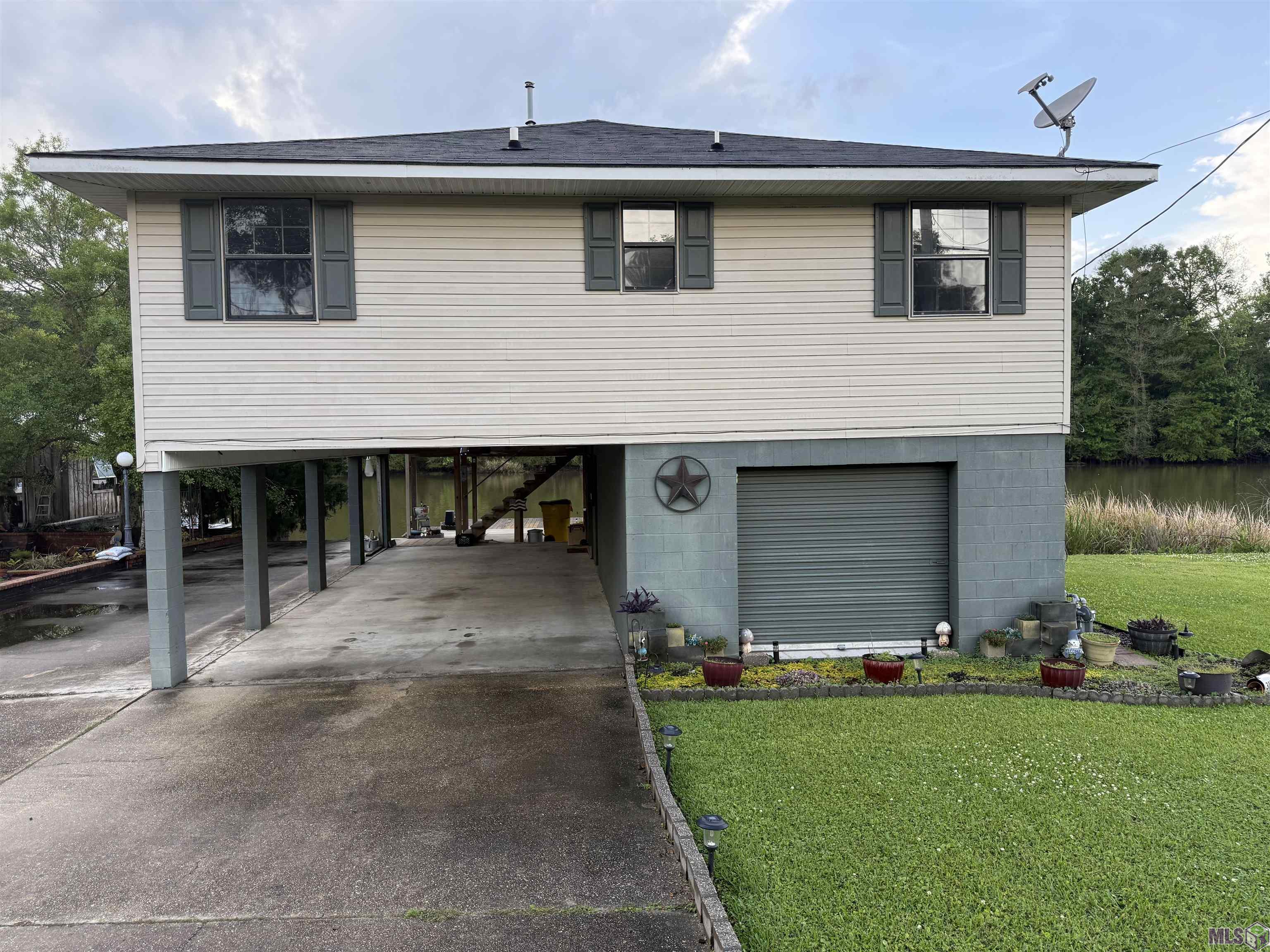 31350 LA HWY 75, Plaquemine, LA 70764