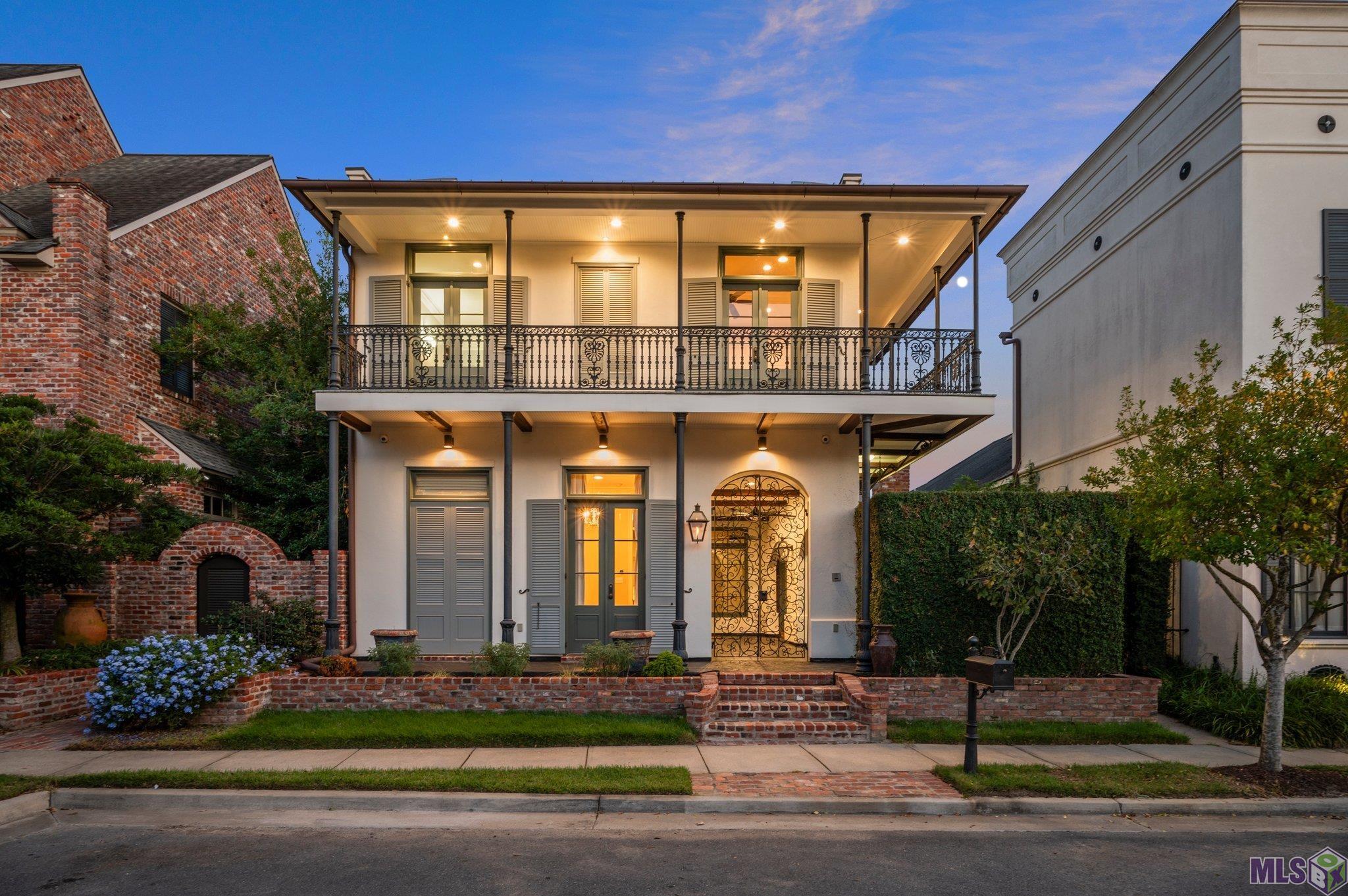 8133 WILLOW GROVE BLVD, Baton Rouge, LA 70810
