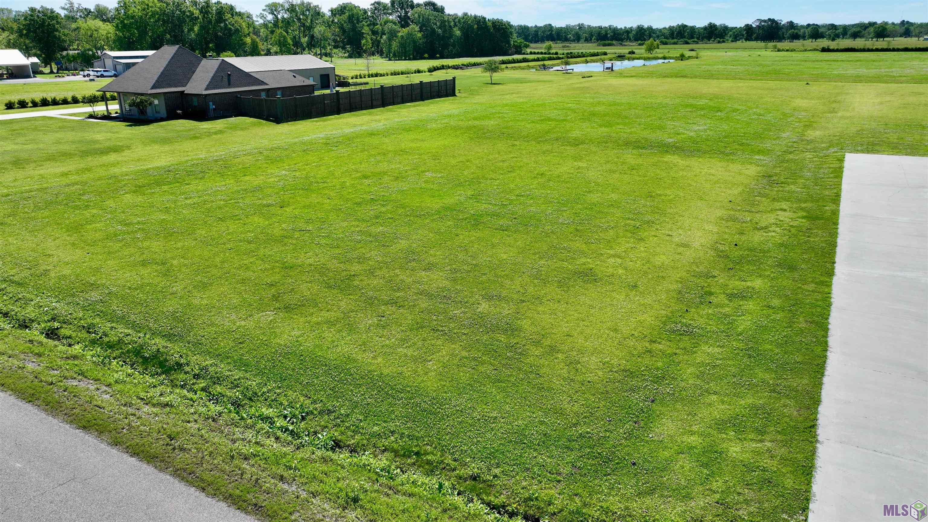 451 ST GEORGE ROAD, Schriever, LA 70395