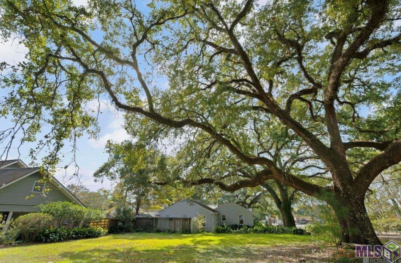 122 LSU AVE, Baton Rouge, LA 70808