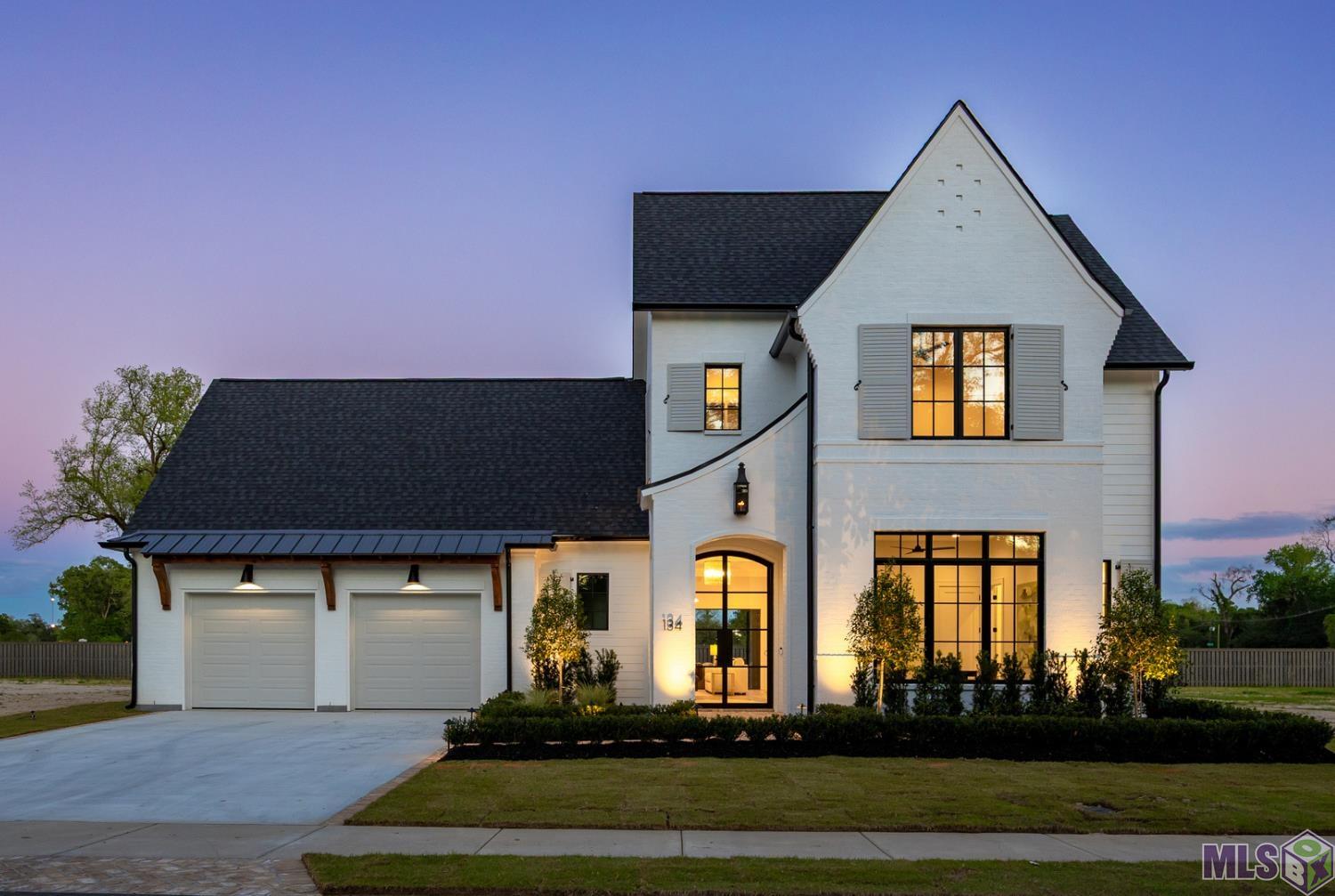 134 MAGNOLIA WOOD AVE, Baton Rouge, LA 70808