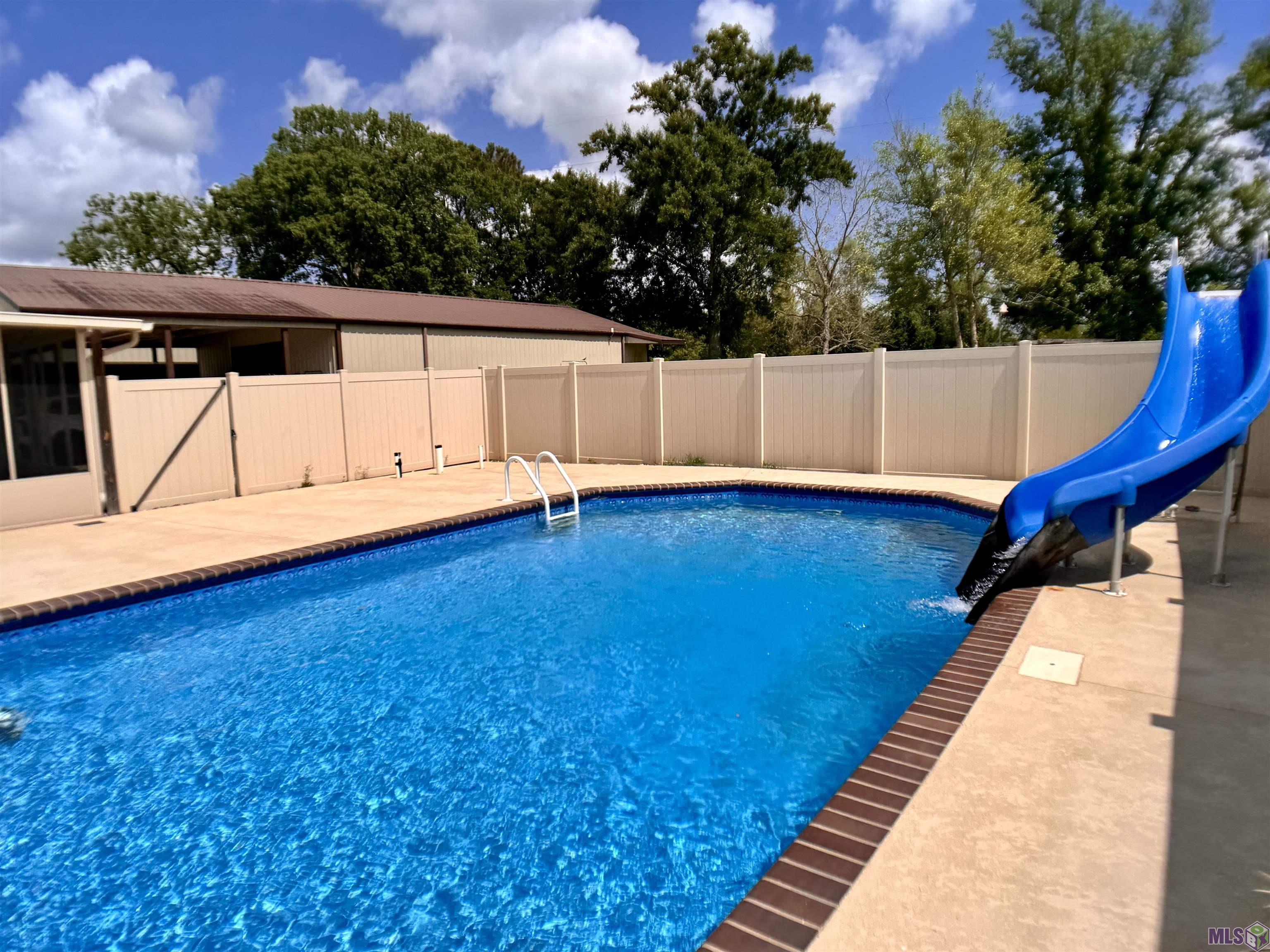 Photo 45