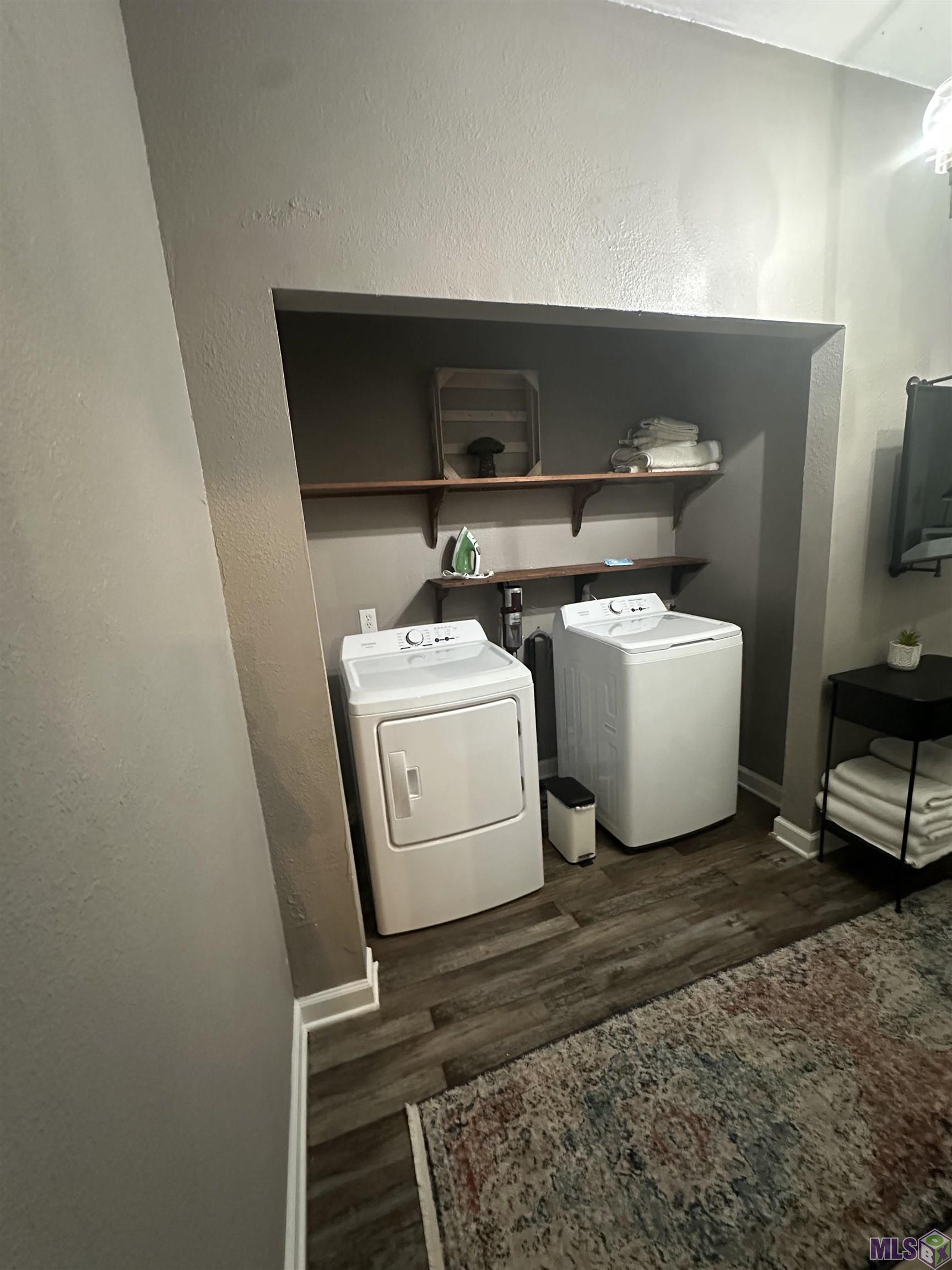 Photo 21