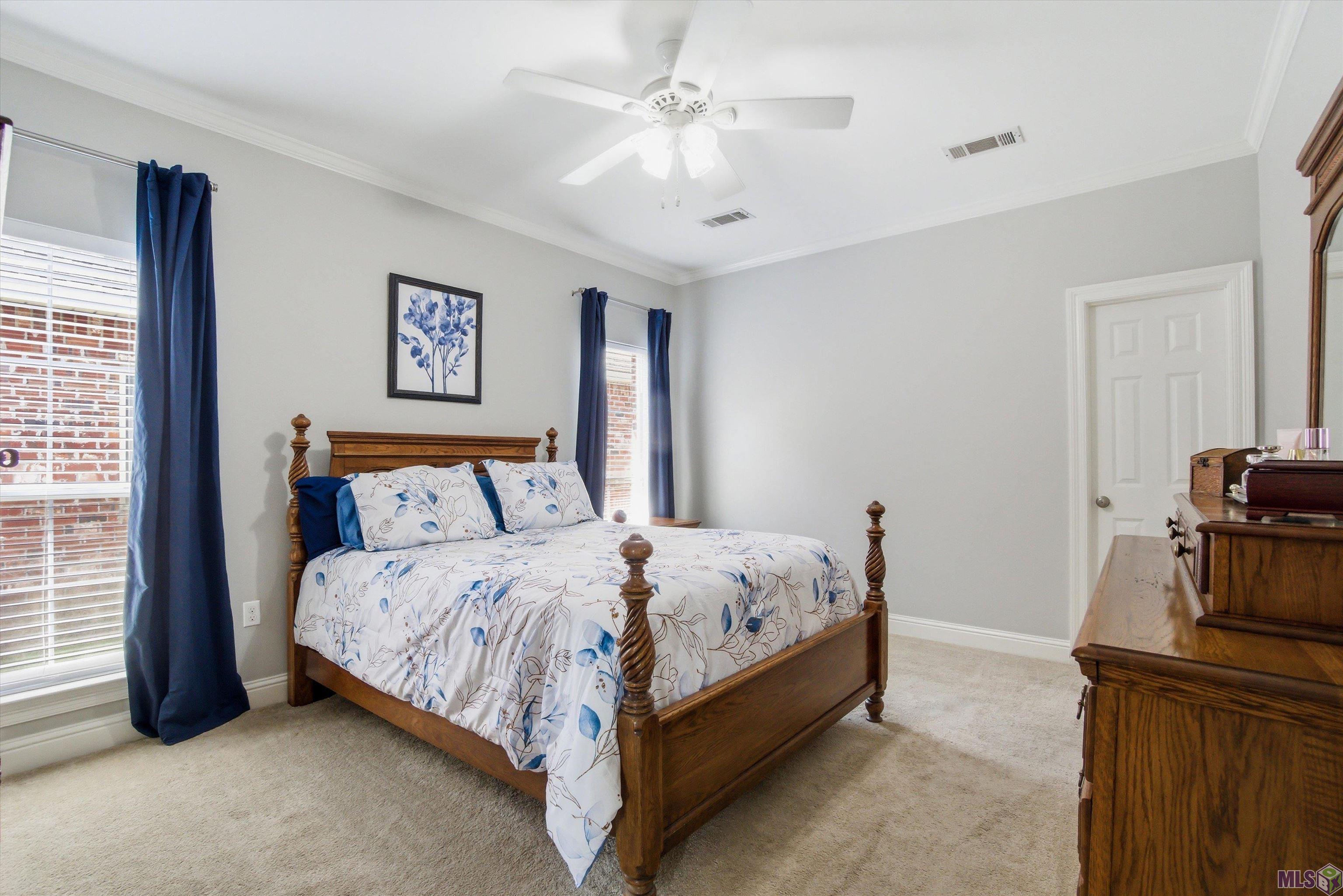 28025 FOXFIRE AVE, Walker, LA 70785