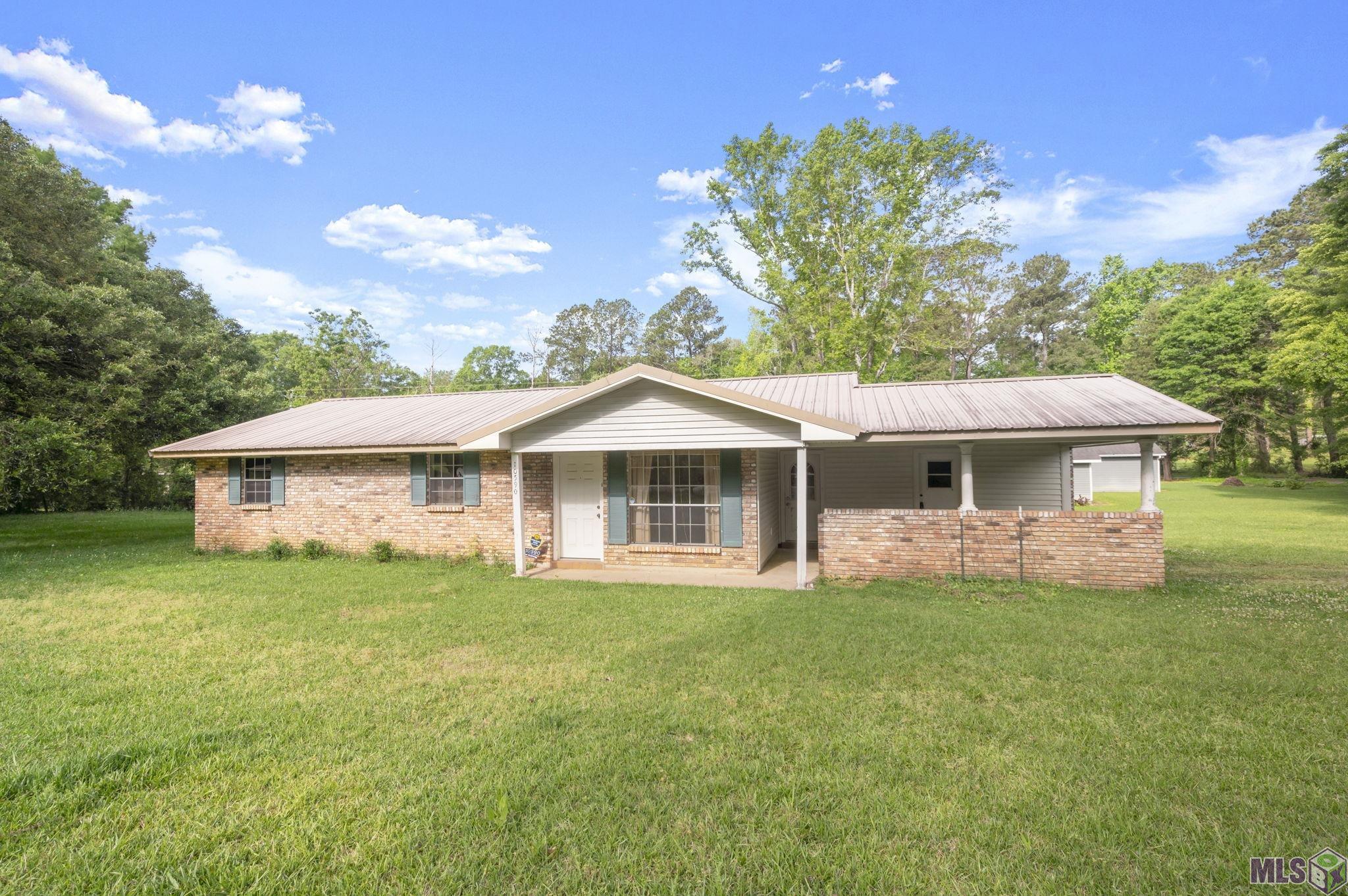 10590 PINE ST, Clinton, LA 70722