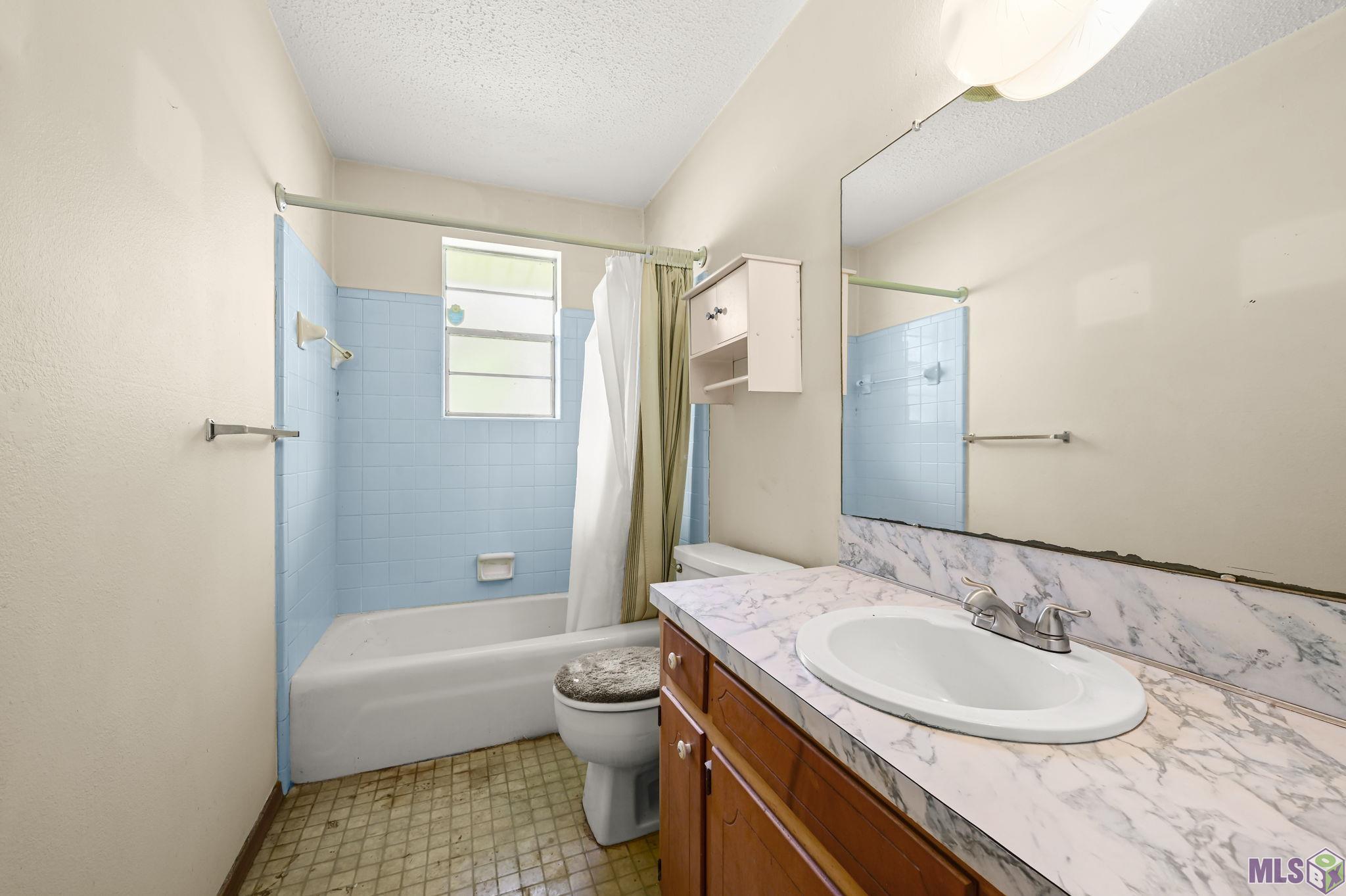 10590 PINE ST, Clinton, LA 70722