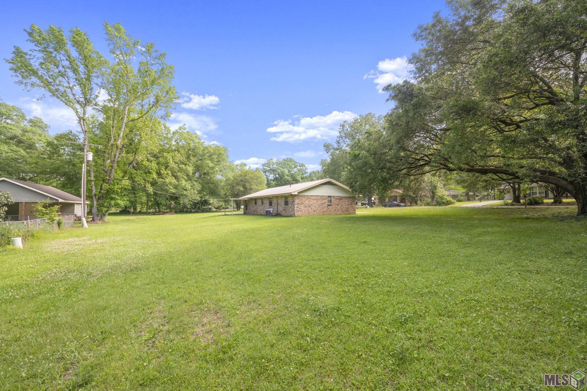 10590 PINE ST, Clinton, LA 70722