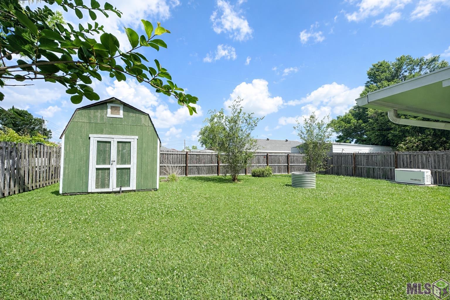 403 CASCADE DR, Houma, LA 70364