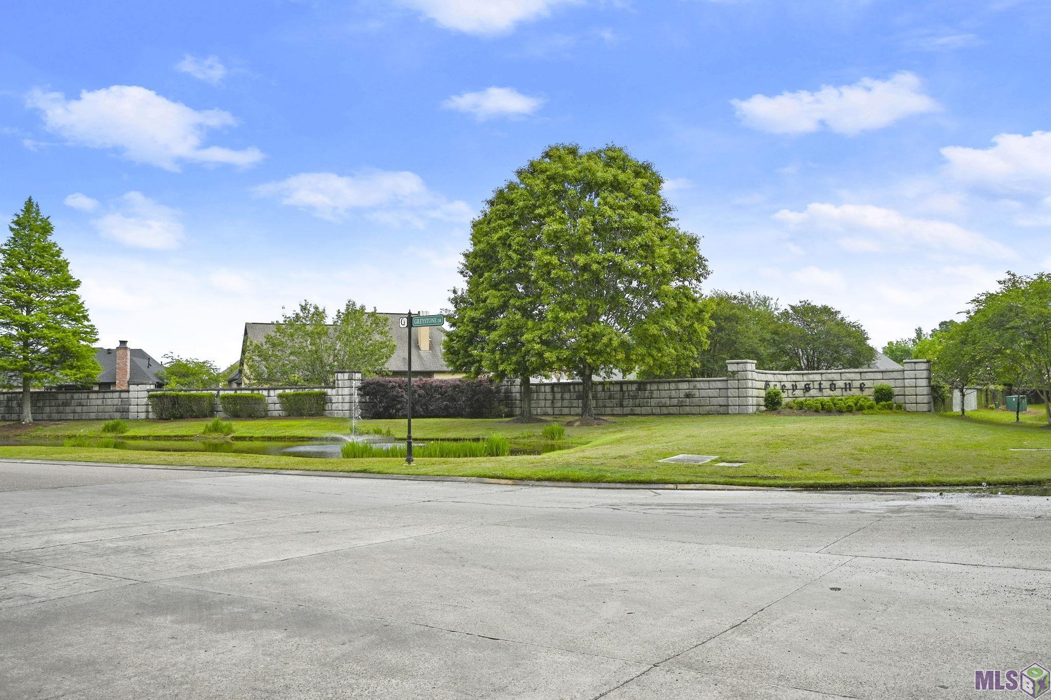 SOMERSET HILLS CT, Denham Springs, LA 70726