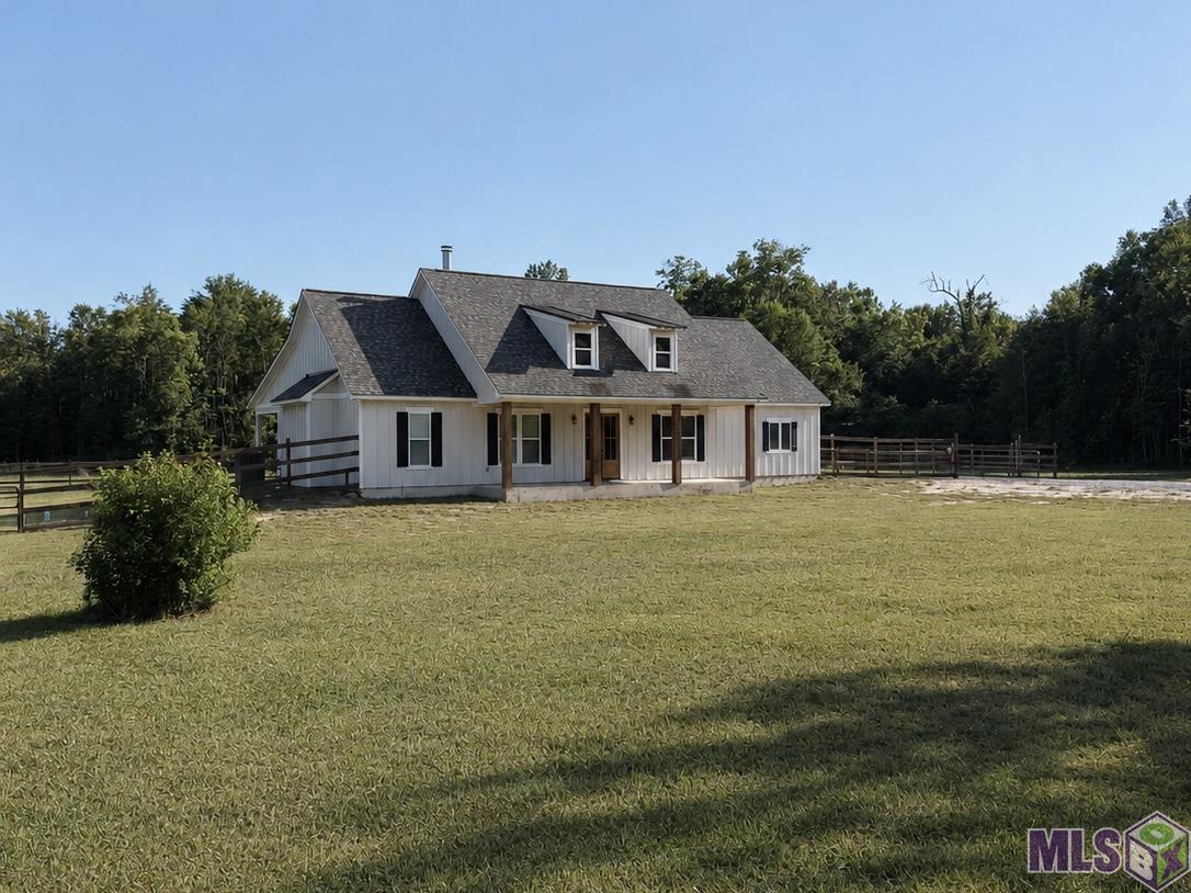 15370 MILLDALE RD, Zachary, LA 70791