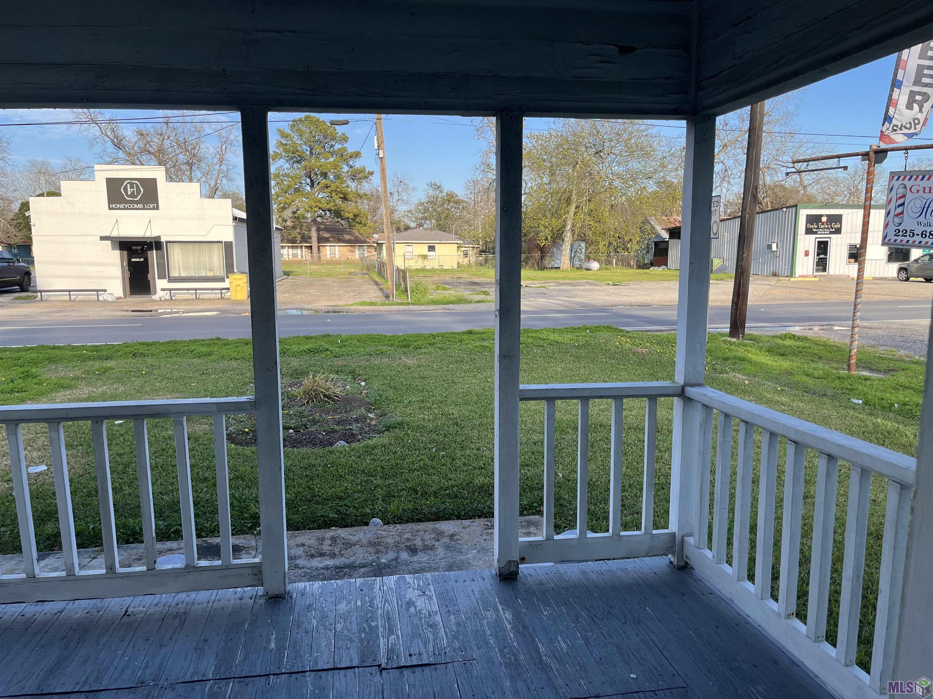 Photo 21