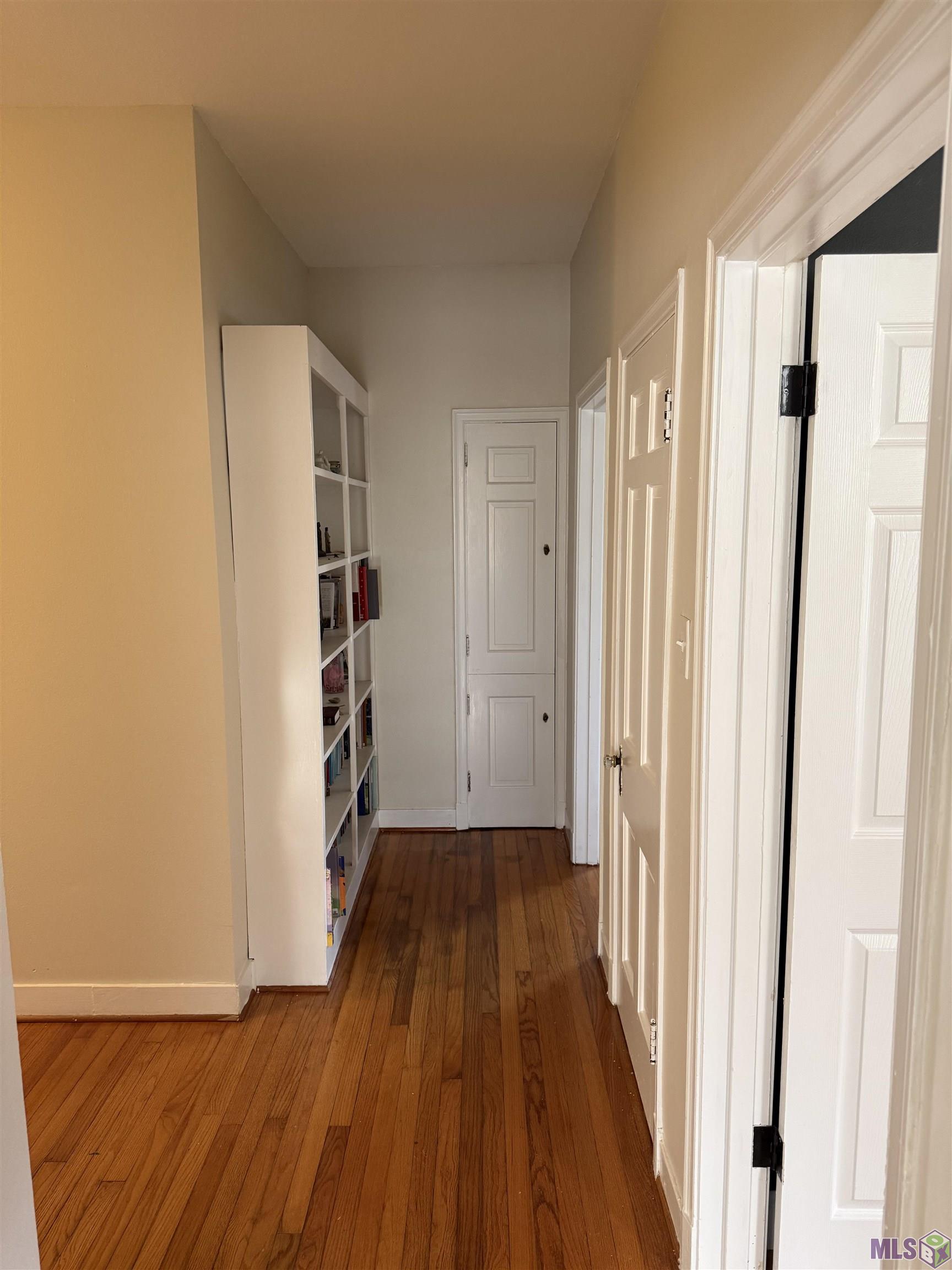 Photo 25