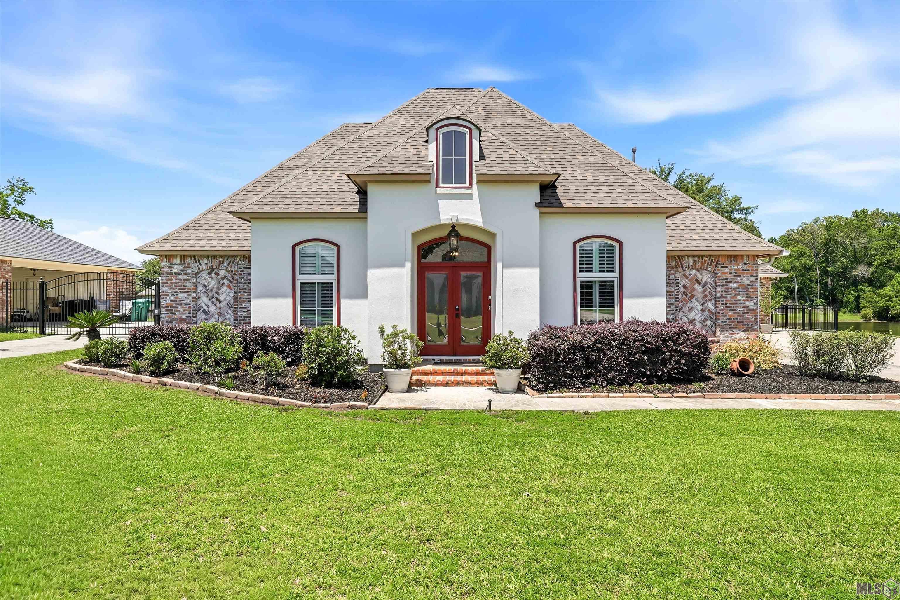 2095 HIGH POINT DR, Zachary, LA 70791
