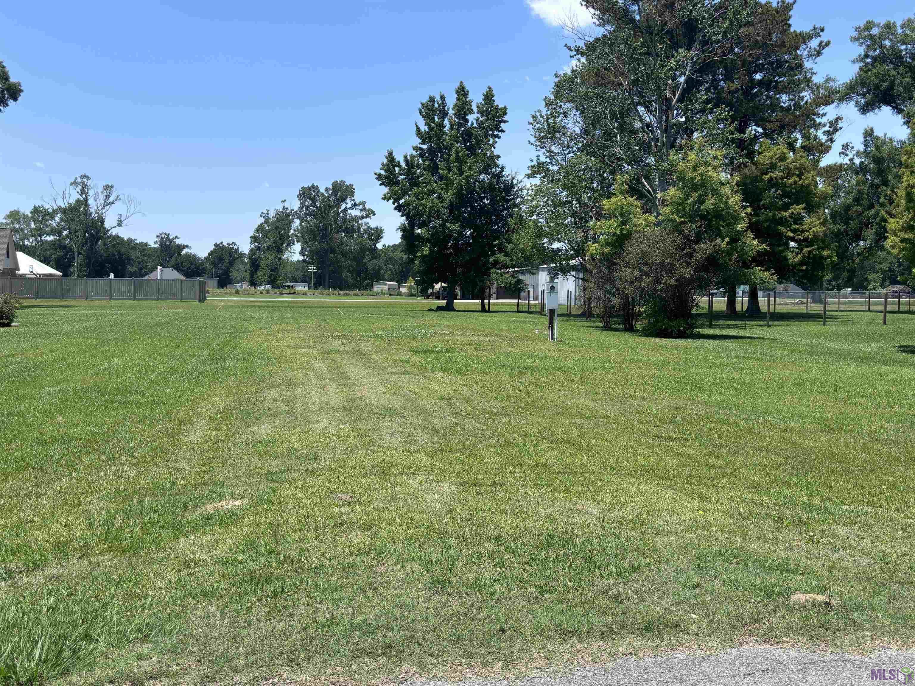 13389 LEBLANC RD, Gonzales, LA 70737