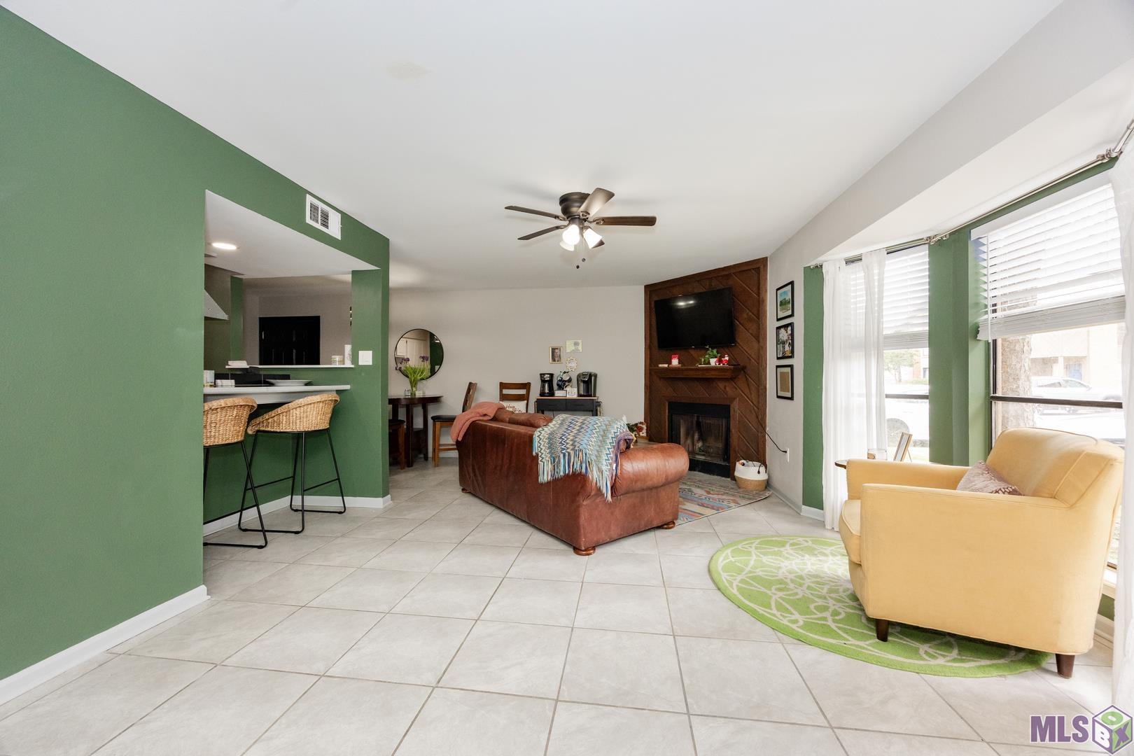 1727 S BRIGHTSIDE VIEW DR, D, Baton Rouge, LA 70820