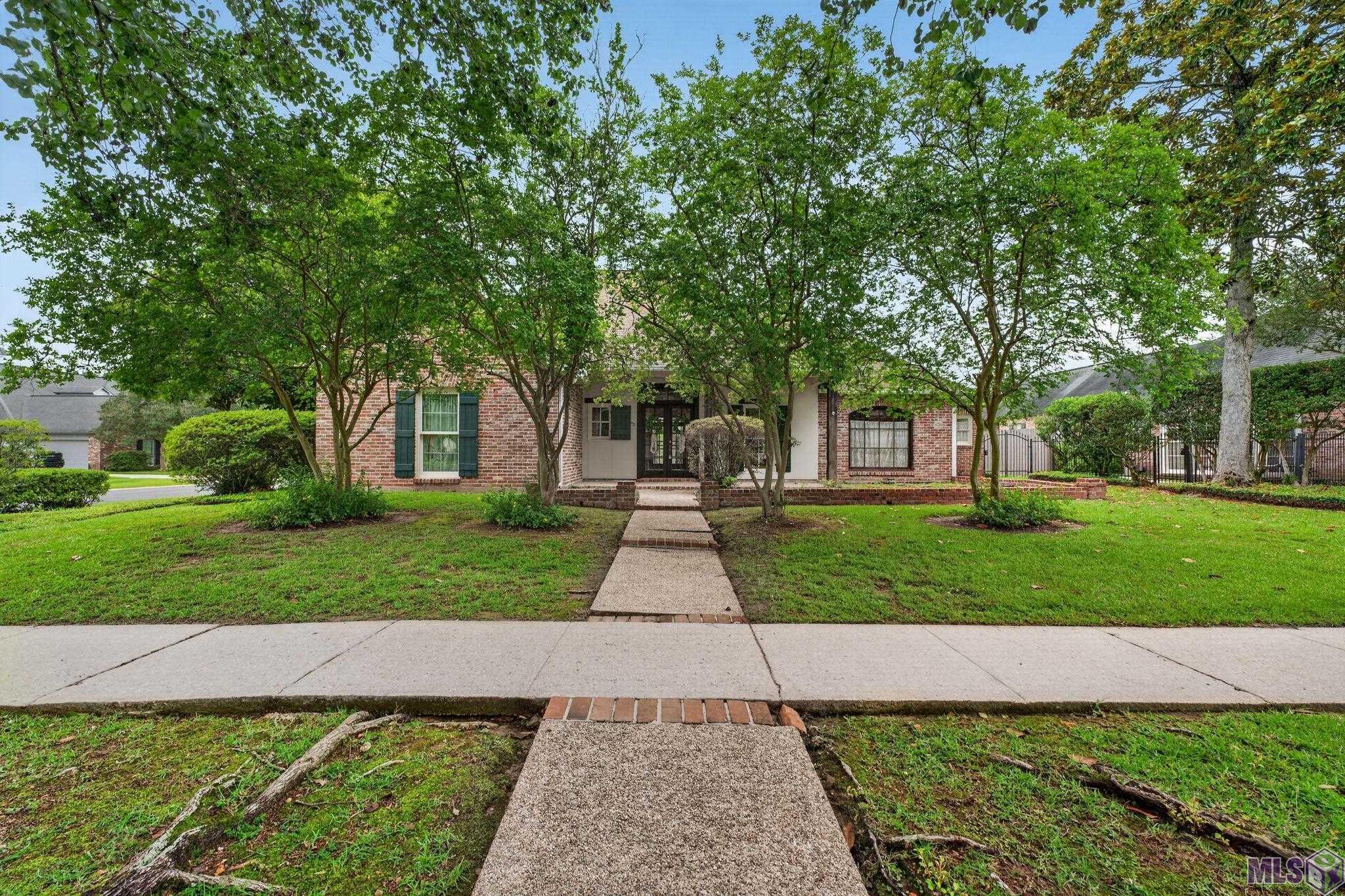 5413 N POINTER CT, Baton Rouge, LA 70808